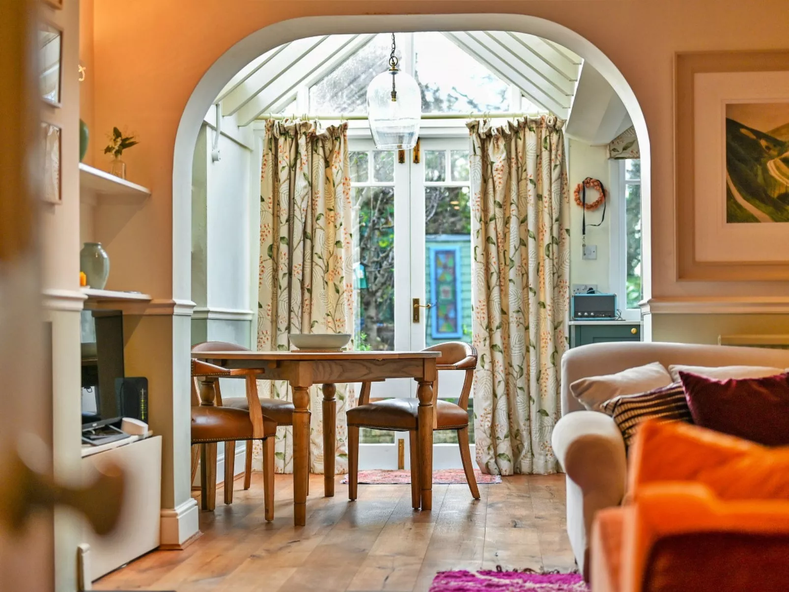 123, High Street-Binnen