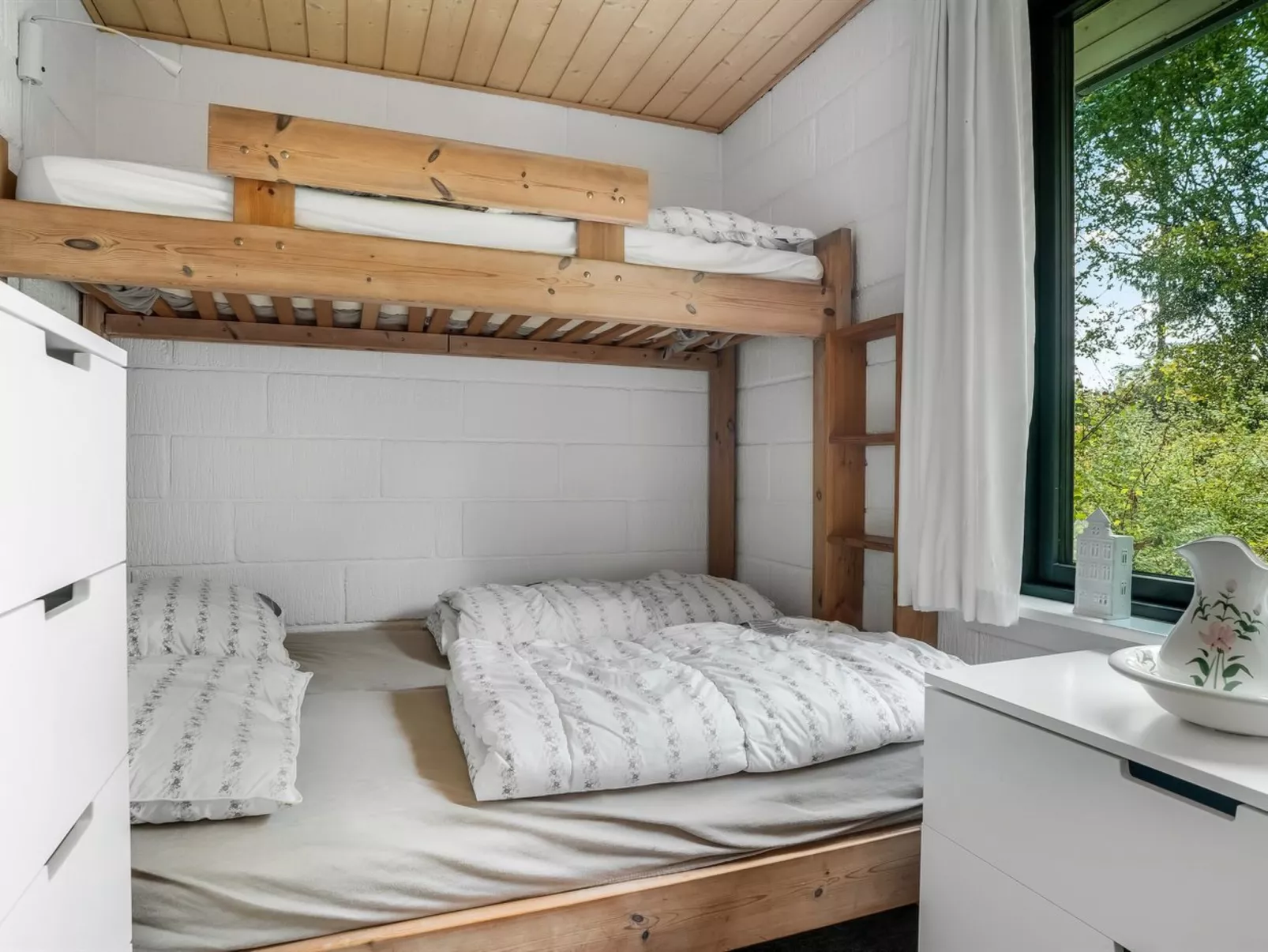 "Velika" - 300m to the fjord-Binnen