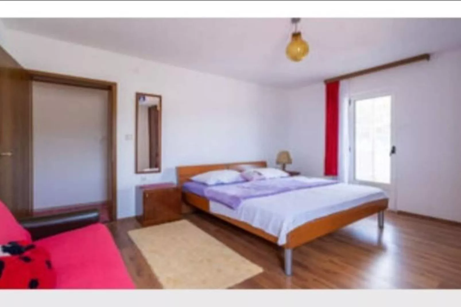 Three-Bedroom Apartment-Slaapkamer