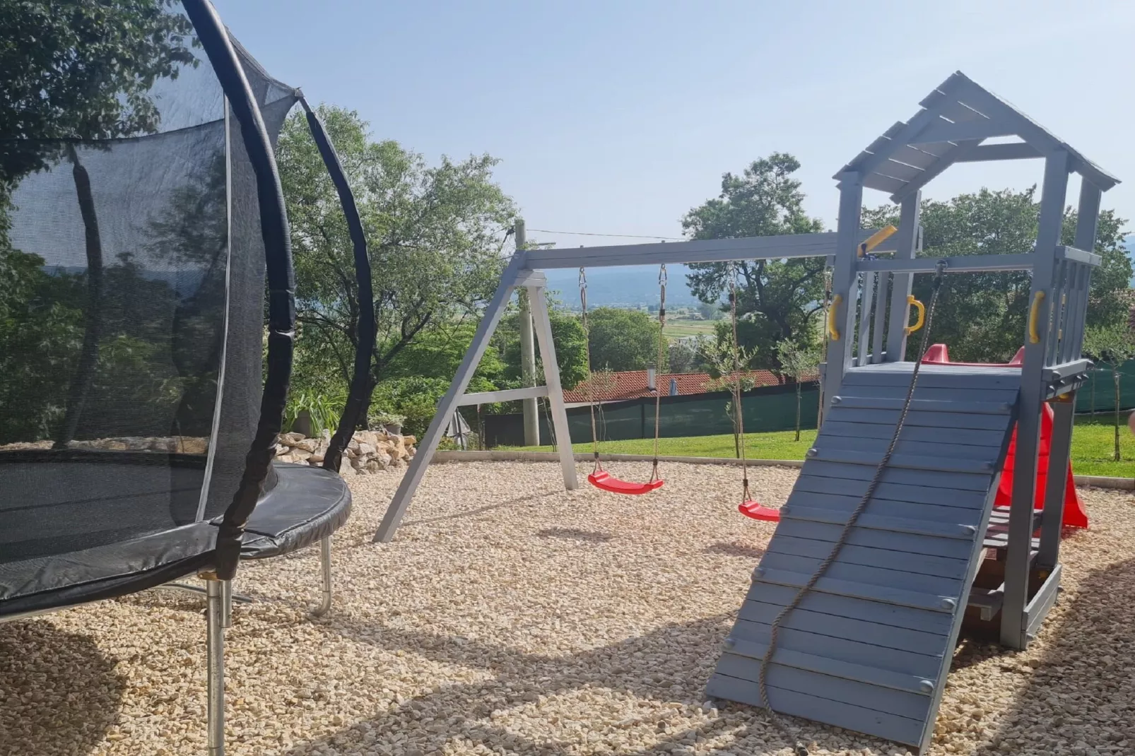 Four - Bedroom Villa-Buitenlucht