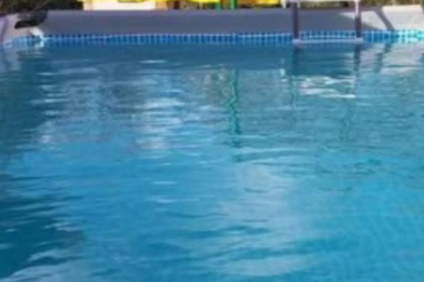 Holiday Home Village Paradise-Zwembad