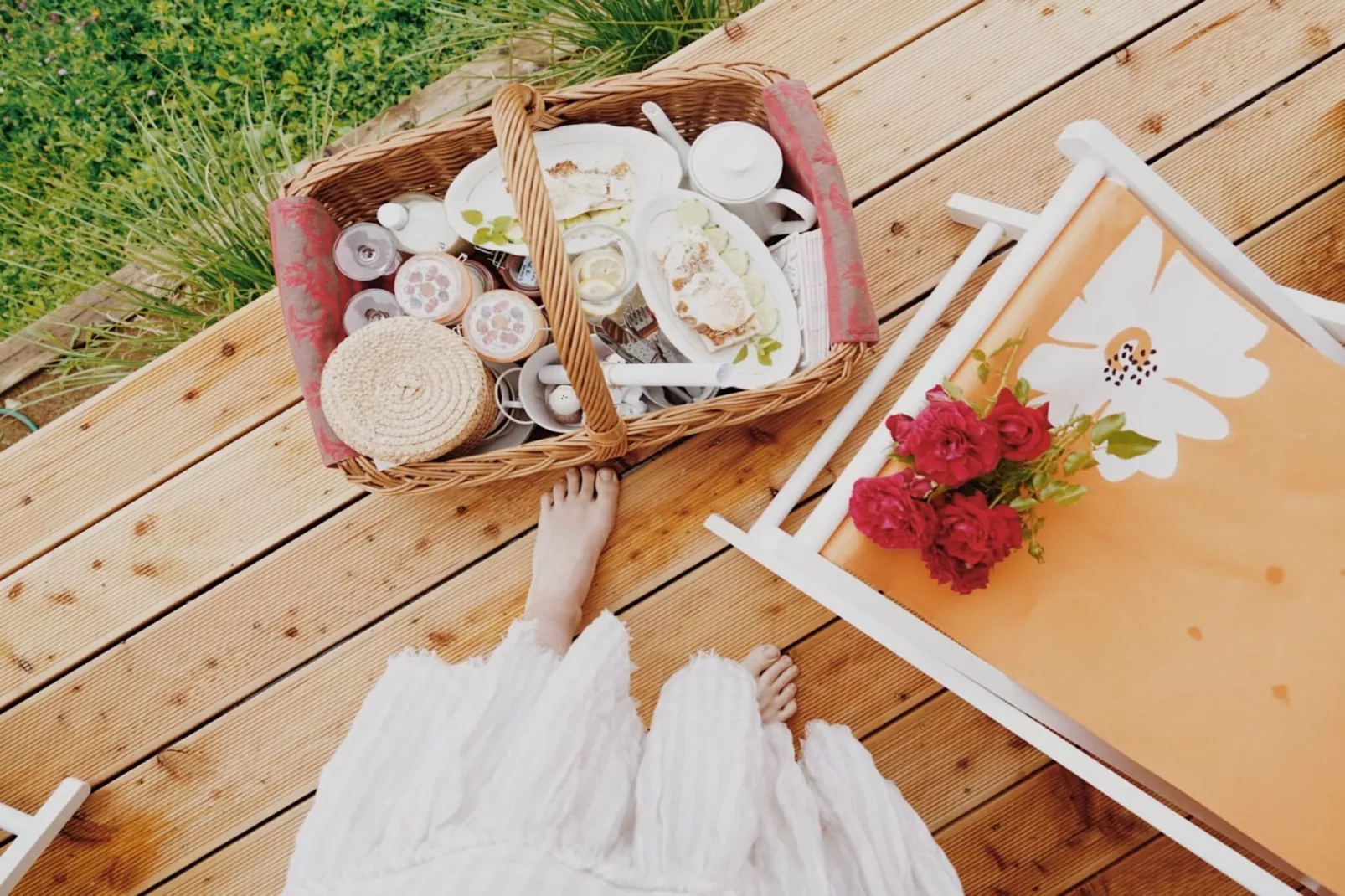 Rustic Refuge Glamping with Hot-Tub and Sauna - Double room with Terrace-Buitenlucht