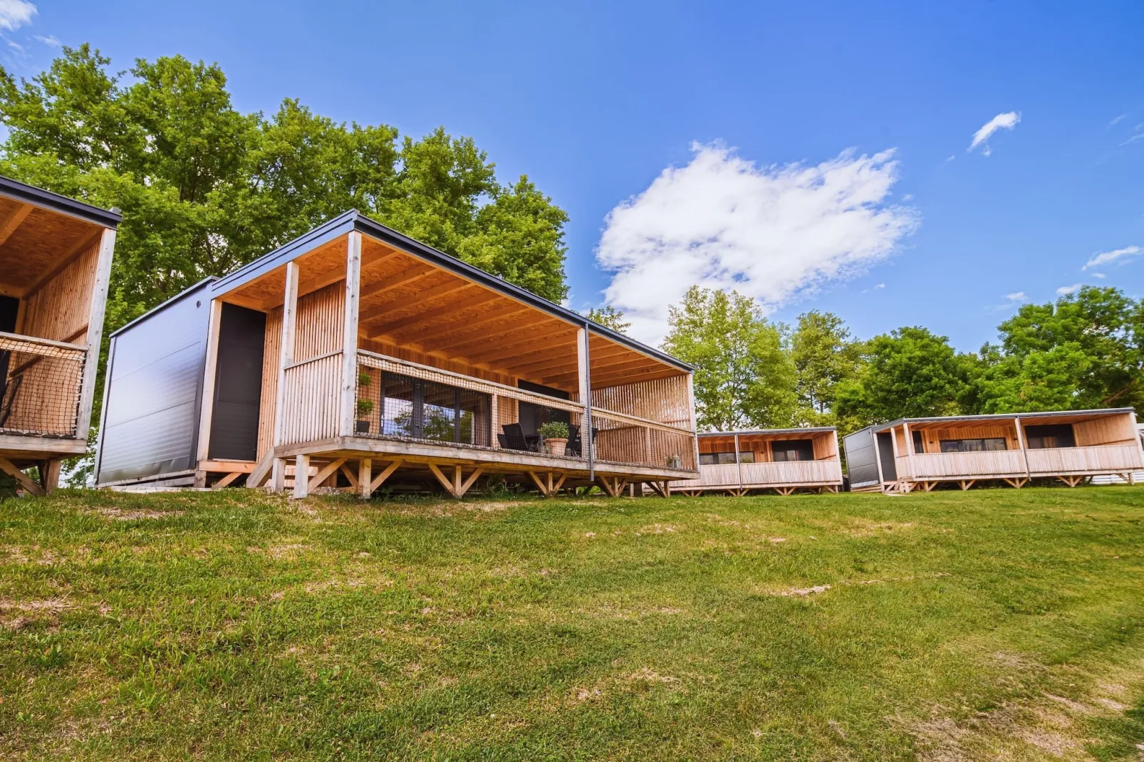 Lakeside Luxury Retreat Mobile Homes with Thermal Riviera Tickets - Three Bedroom Mobile Home 15\/020-Buitenlucht