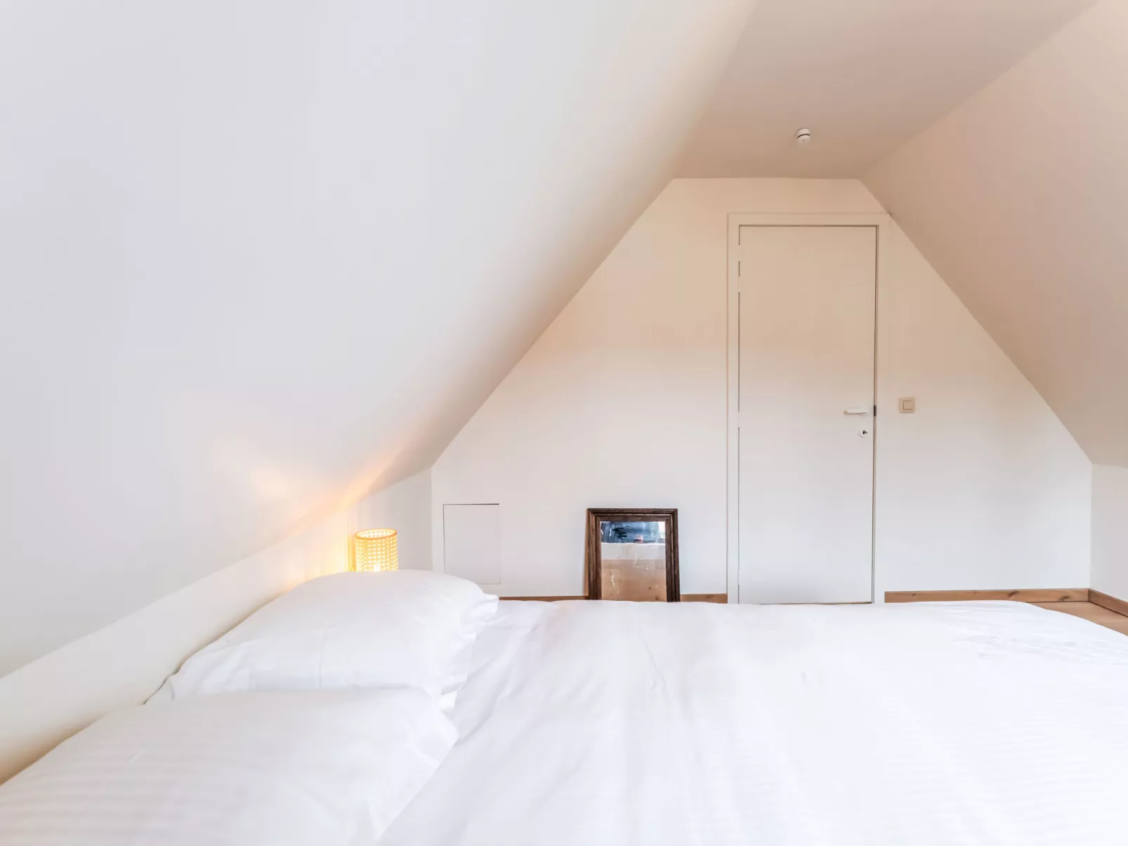 Lili's with terrace-Binnen