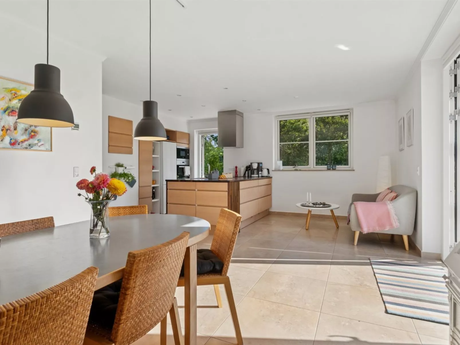 "Alvia" - 1.6km from the sea-Binnen