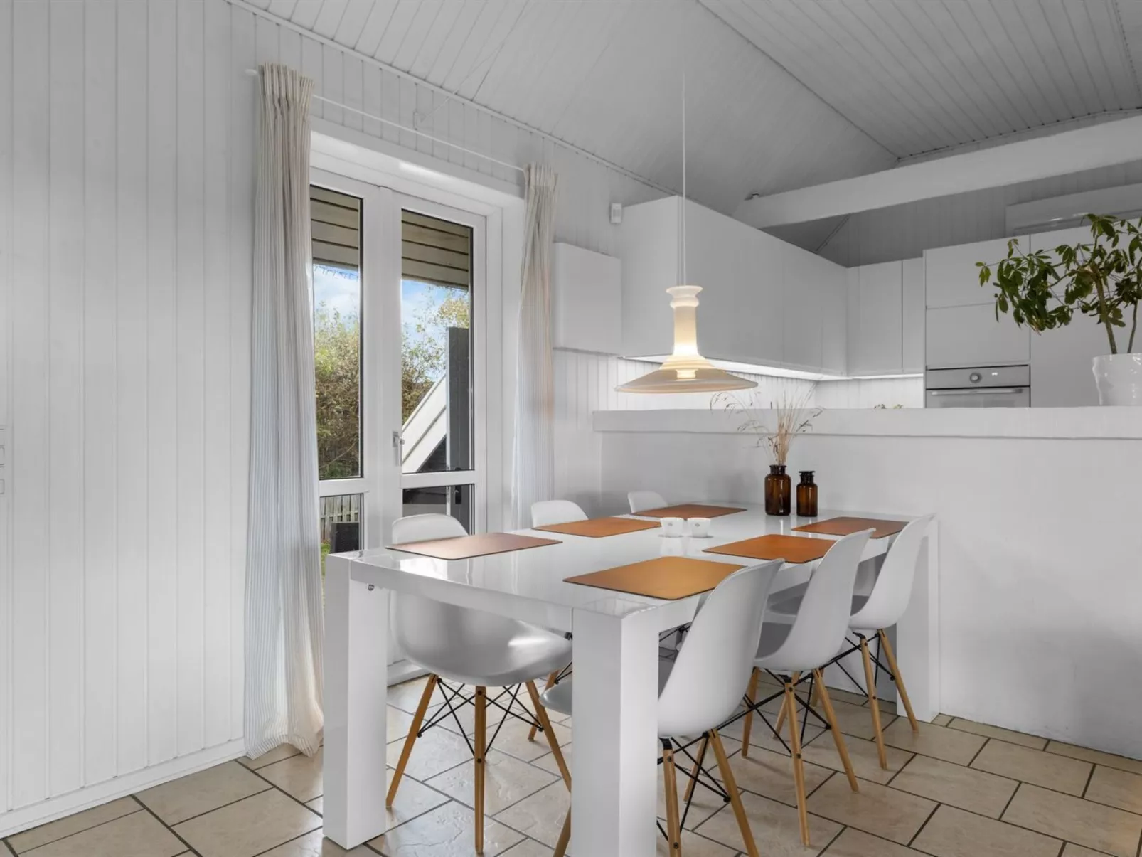 "Rolfkarl" - 250m from the sea-Binnen