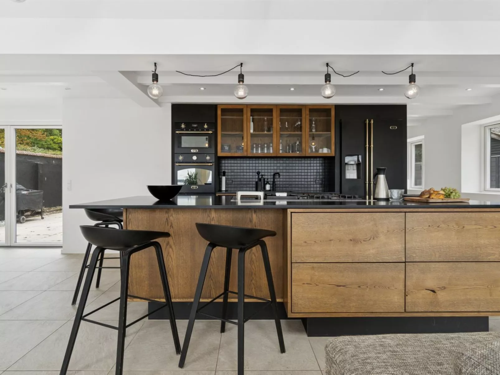 "Rusalina" - 20m from the sea-Binnen