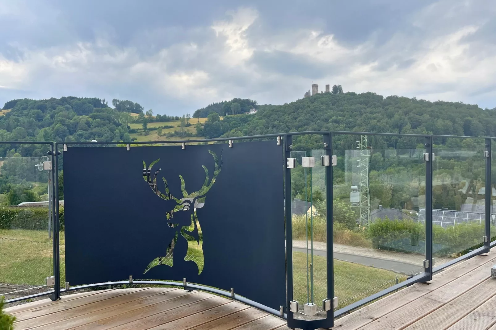 Apartment Eifelglück mit Dachterrasse-Terrasbalkon