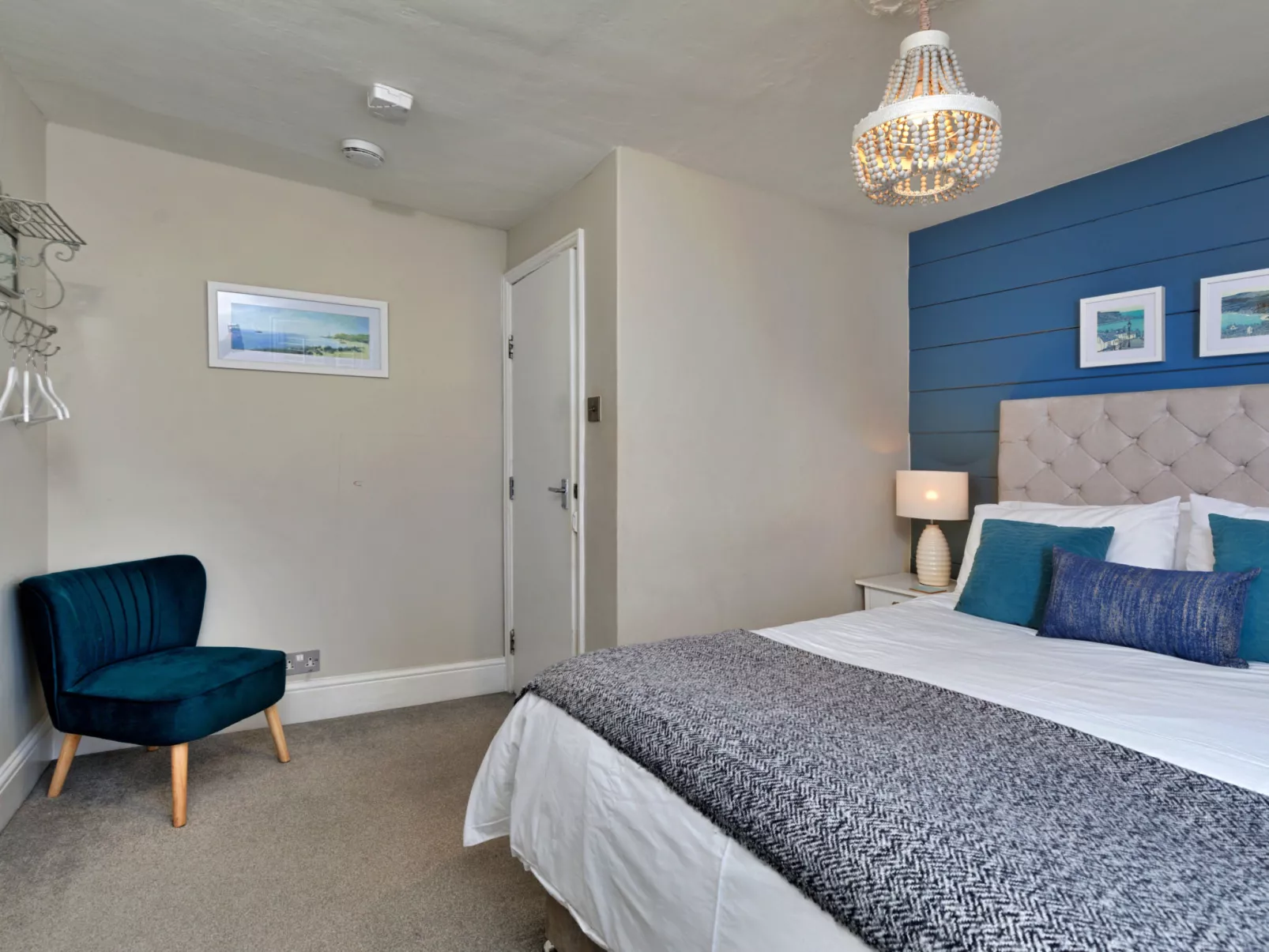 The Gull's Nest-Binnen