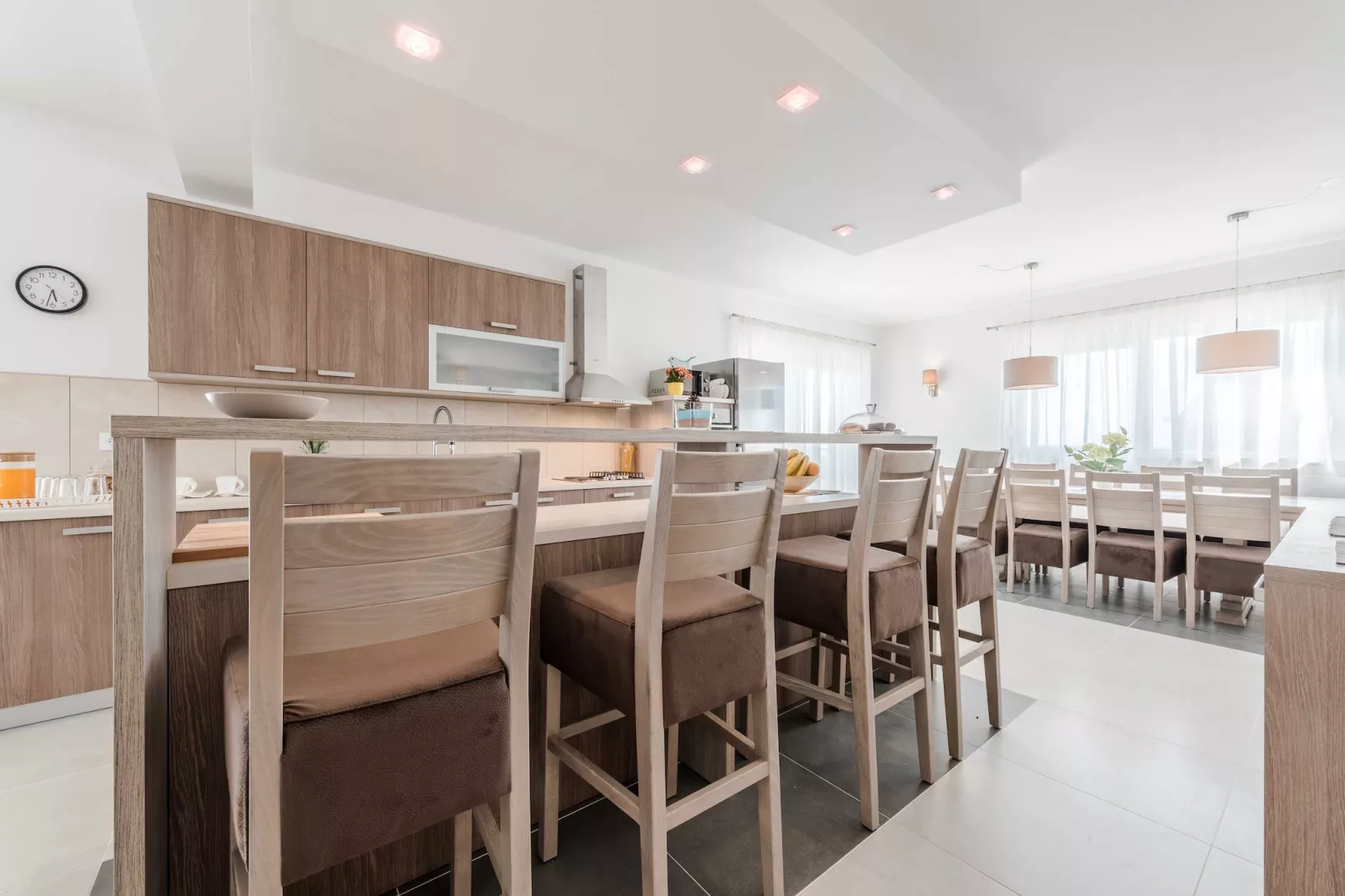 Luxury Escape with Swimming Pool & Modern Design -  Classic Four Bedroom Villa with Sea View and Private Pool ( Villa 3)-Woonkamer