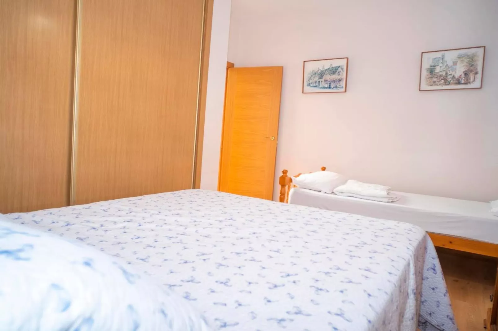 1948- +34601093121-Slaapkamer