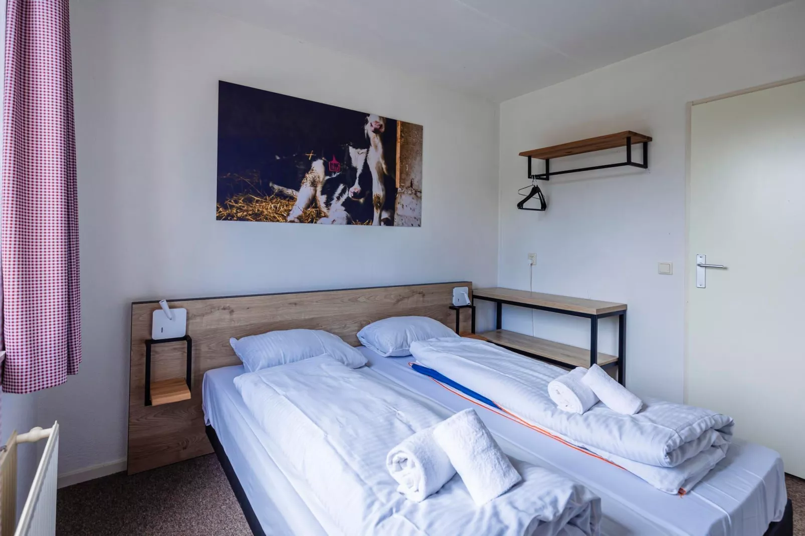 16 - Persons Family bungalow-Slaapkamer