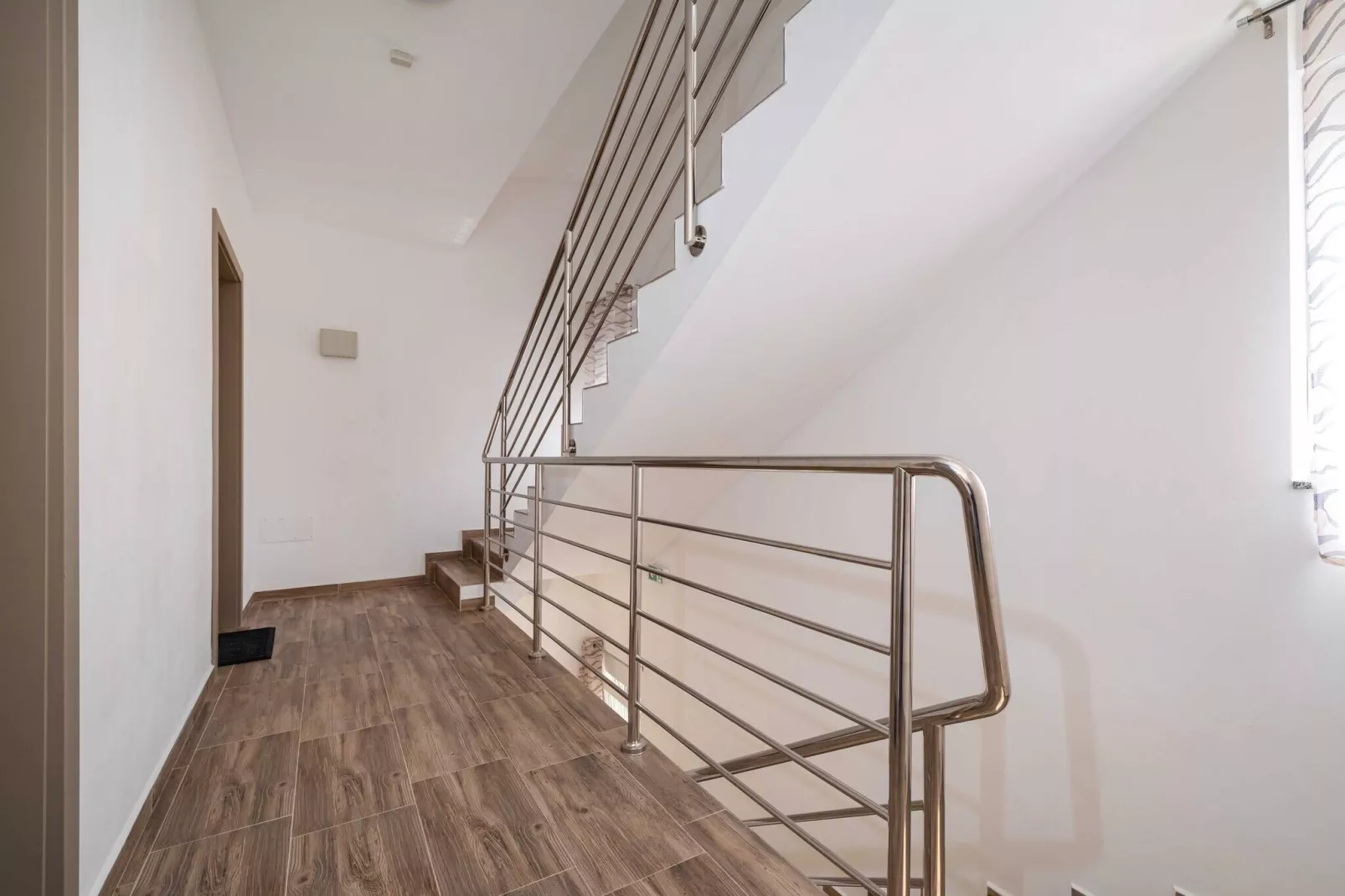 Apartment Blagdan 2-Overloop