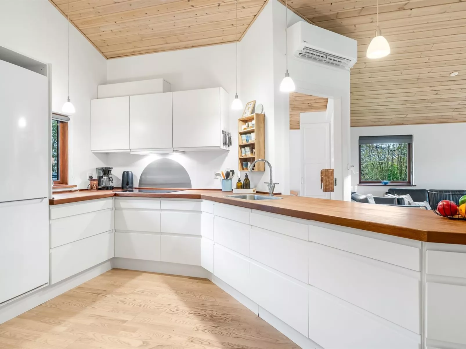 "Jaane" - 250m to the fjord-Binnen