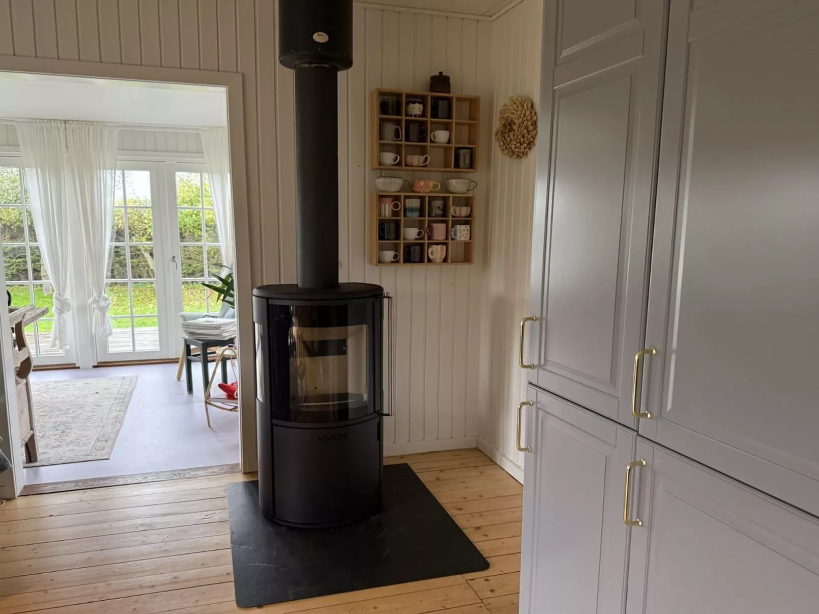 "Yvette" - 350m from the sea-Binnen