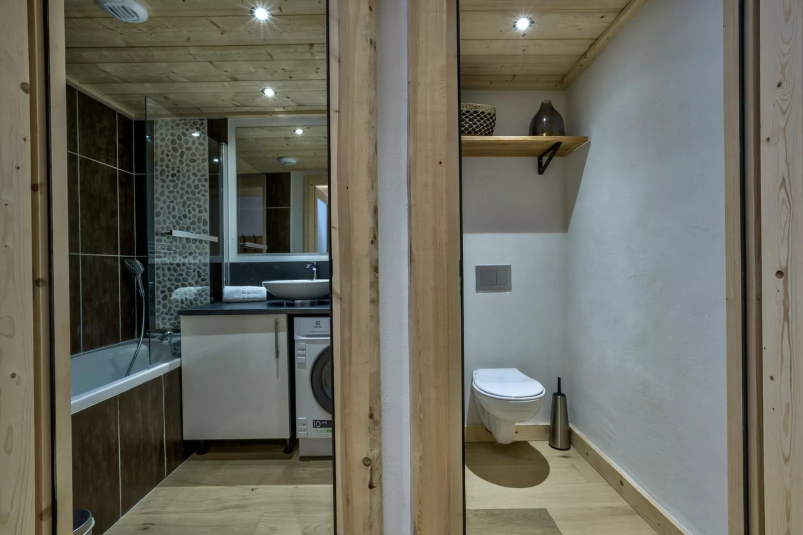 Blaitiere 14-Badkamer