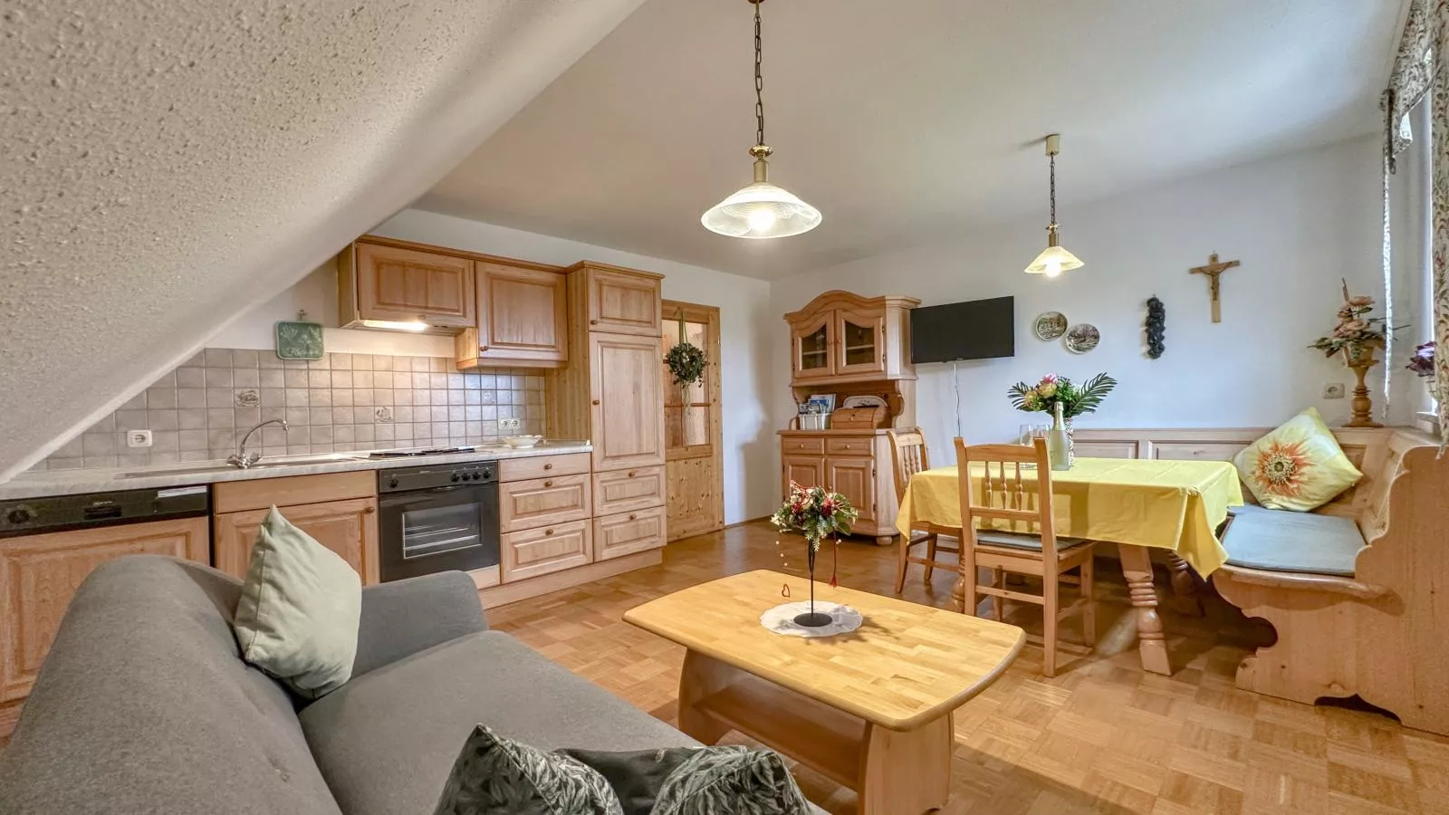 Blumenhof II-Eetkamer