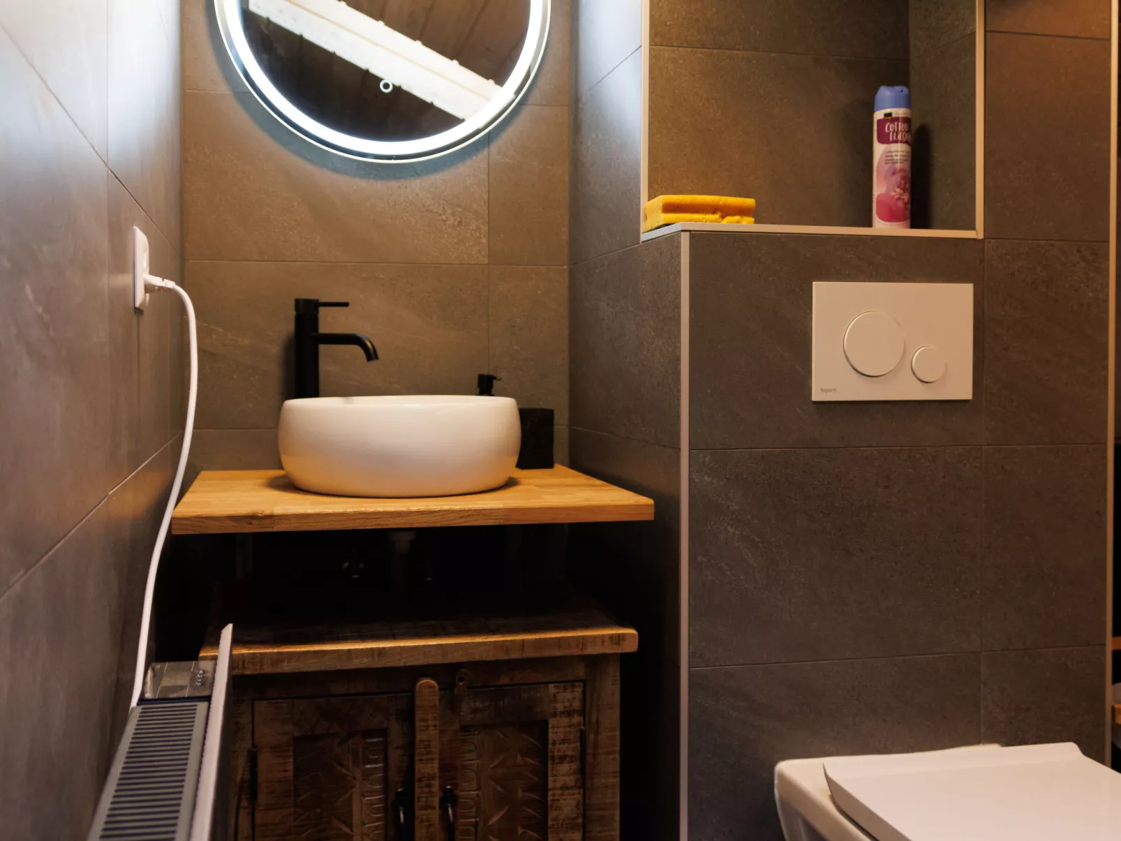 Les Agettes 1865-Binnen