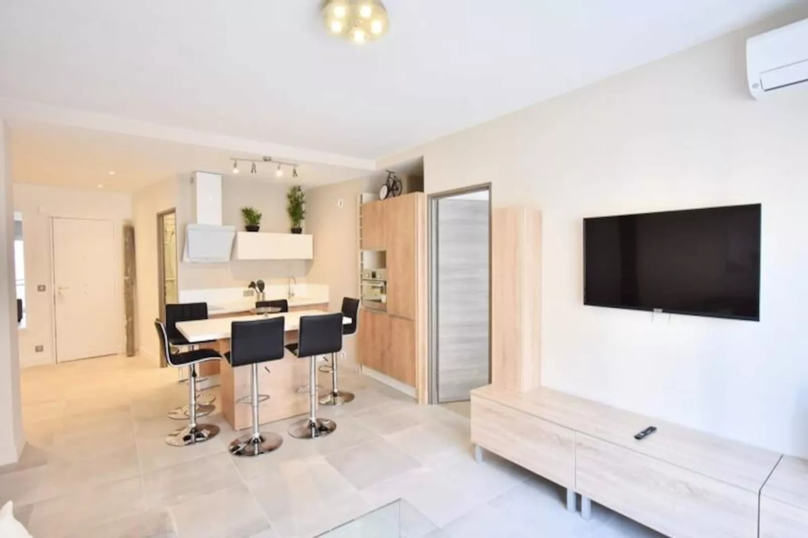 Résidence 3p En Plein C&oelig;ur De Cannes, &agrave; 2min De La Croisette-Niet-getagd