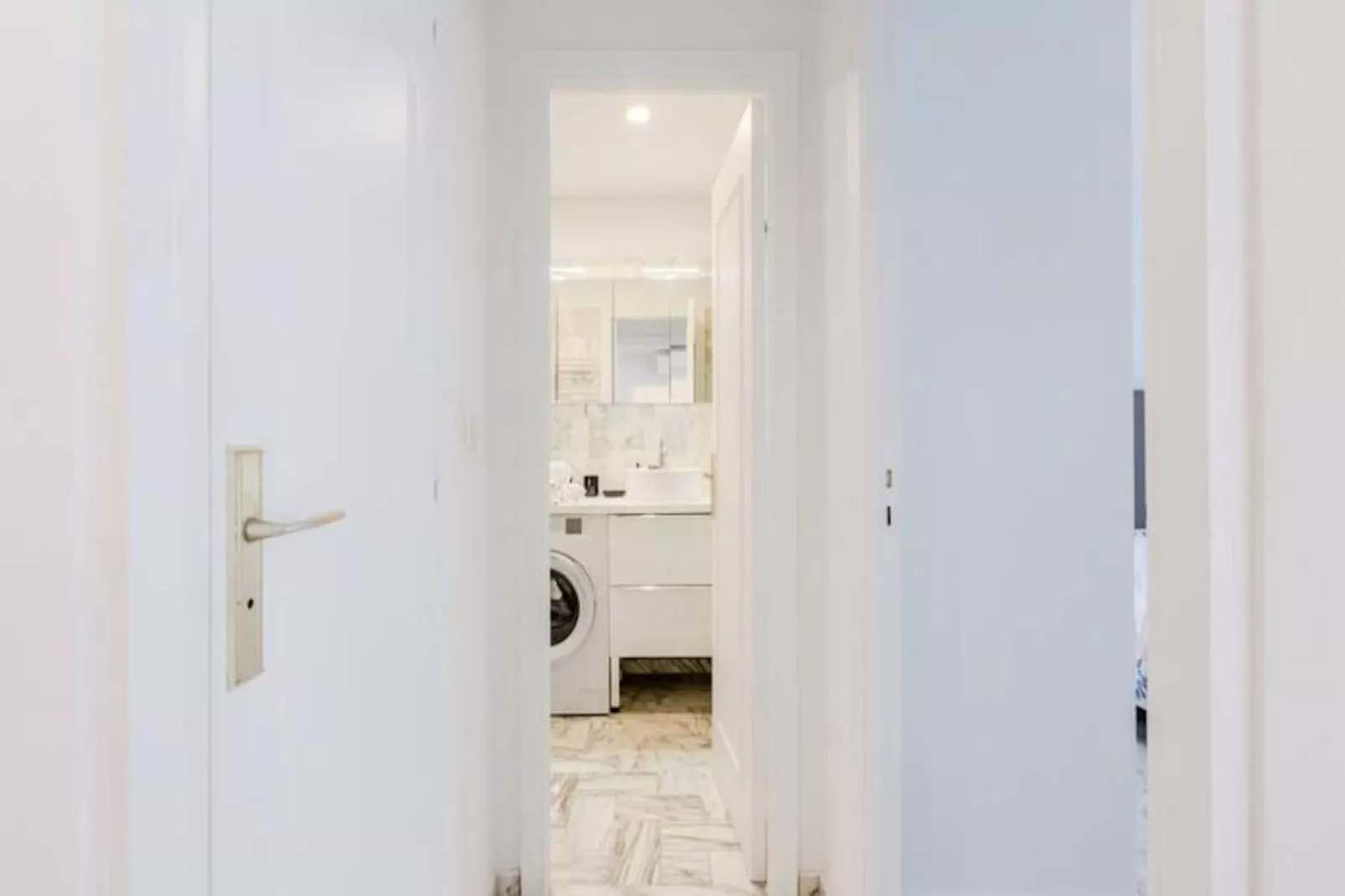 Résidence 3p R&eacute;nov&eacute; Au C&oelig;ur D&rsquo;un Parc Arbor&eacute; &agrave; 5min Du Centre-Niet-getagd