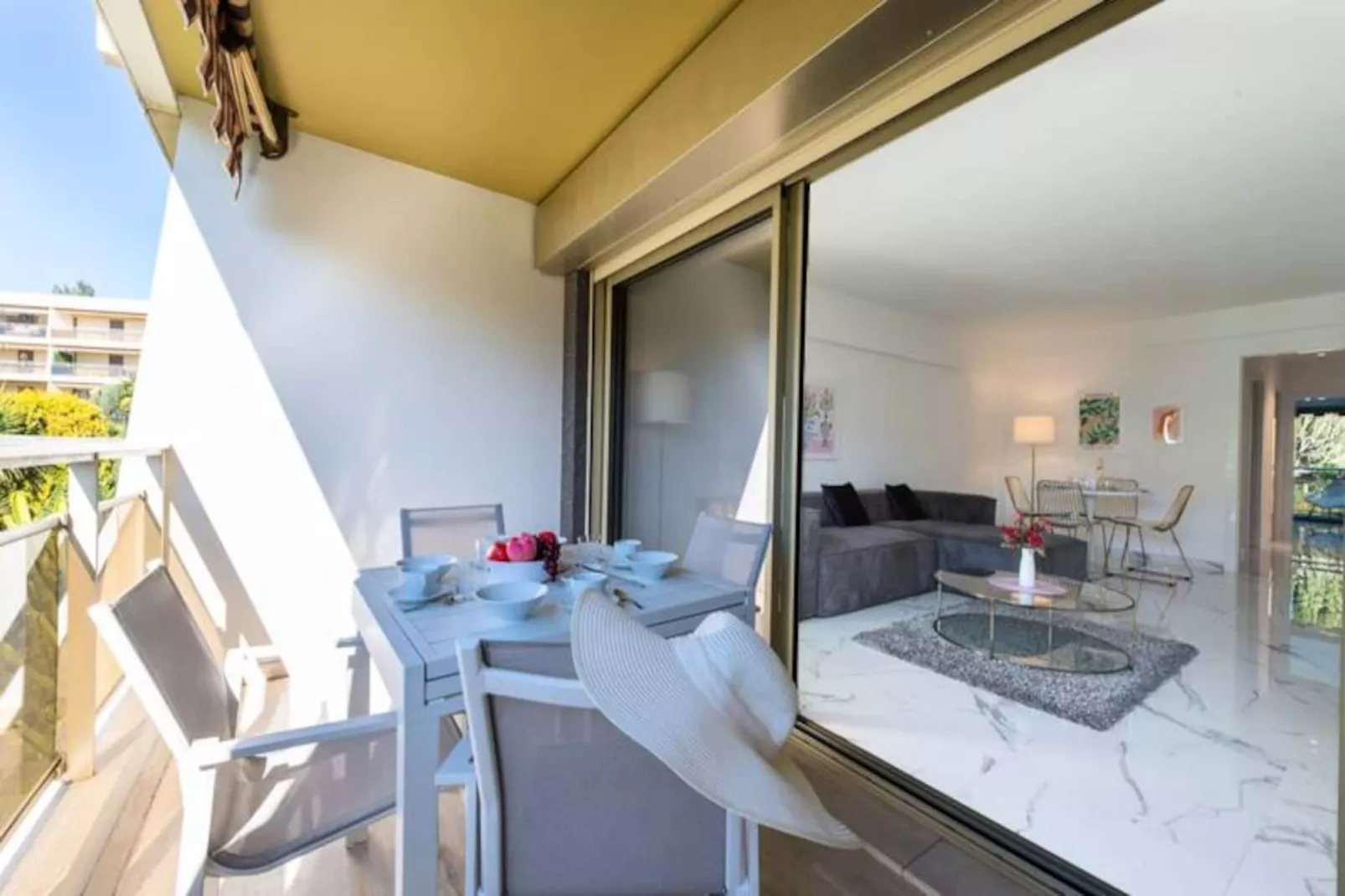 Résidence Spacieux 3p En R&eacute;sidence Avec Piscine-Niet-getagd