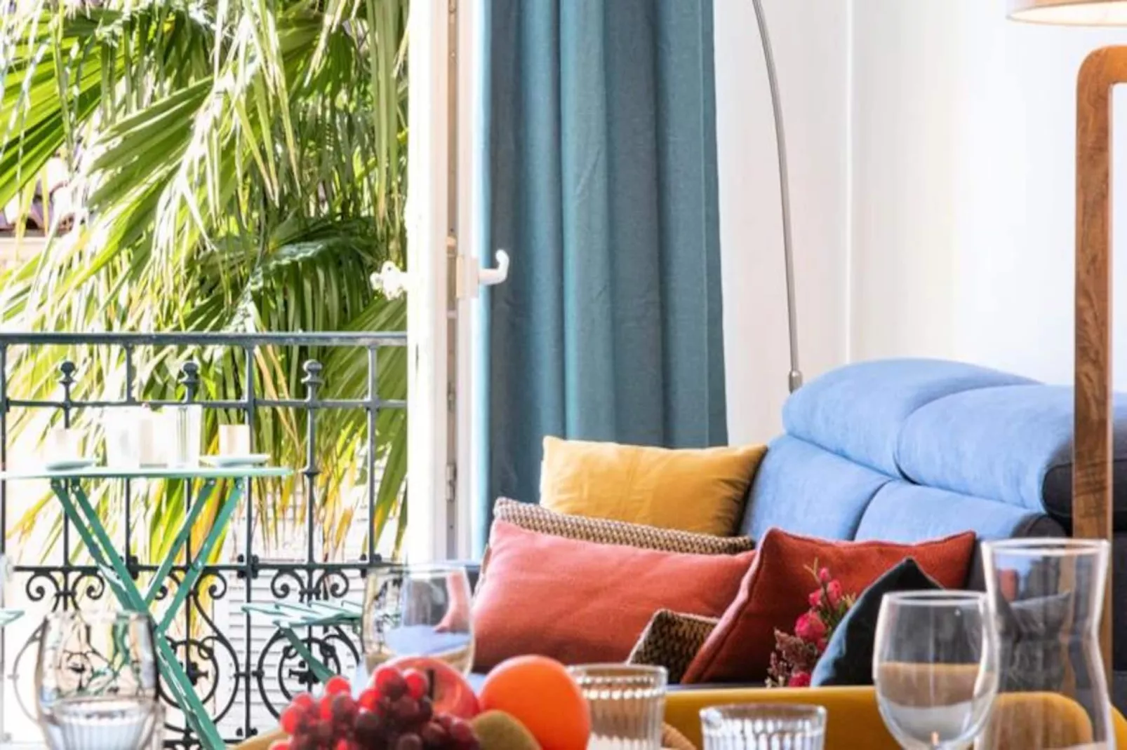 Résidence 3p Avec Balcons, 3min Du Palais Des Congr&egrave;s-Niet-getagd