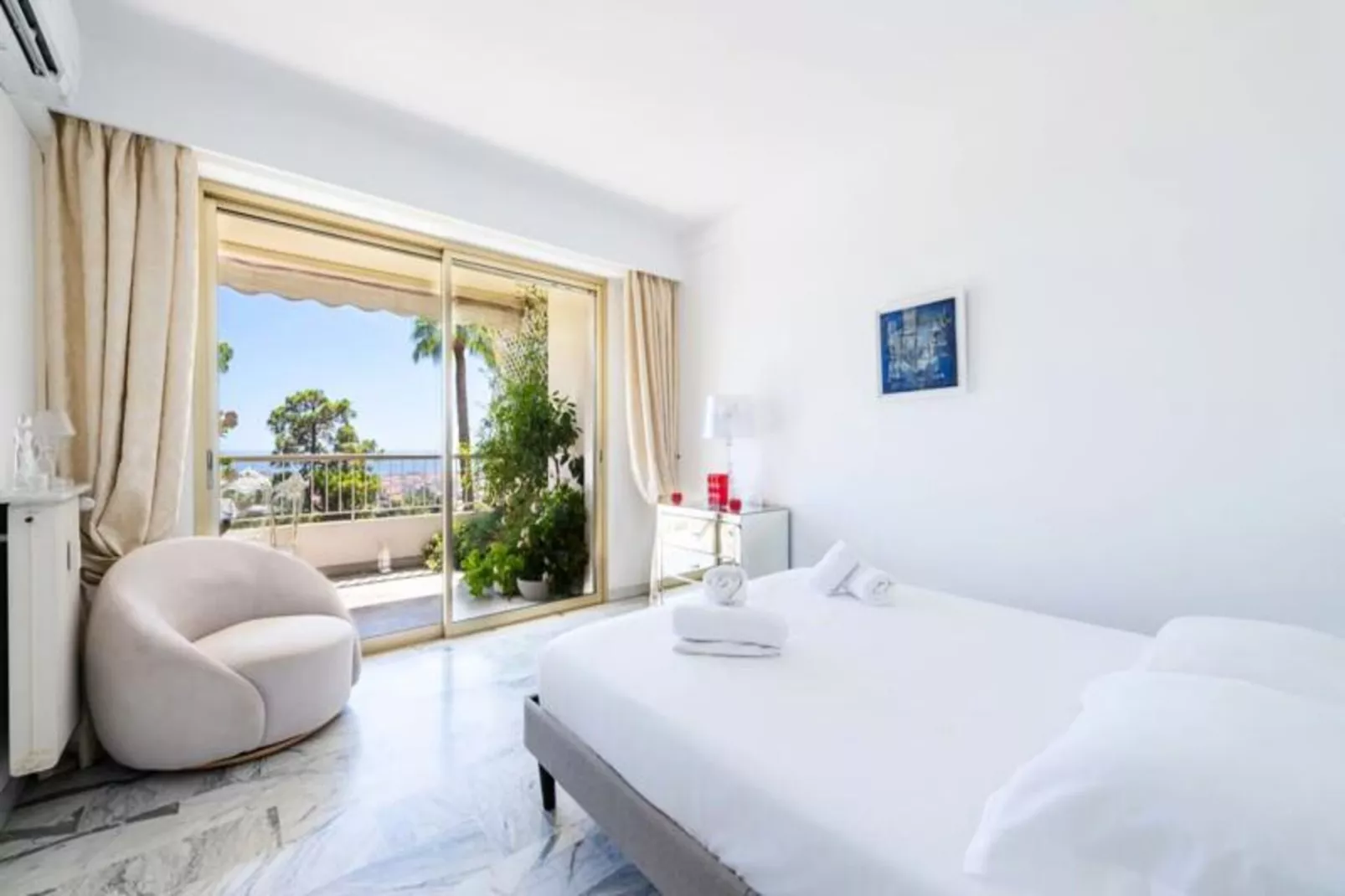 Résidence Spacieux 2p Vue Mer &ndash; R&eacute;sidence Avec Piscine, Cannes-Niet-getagd