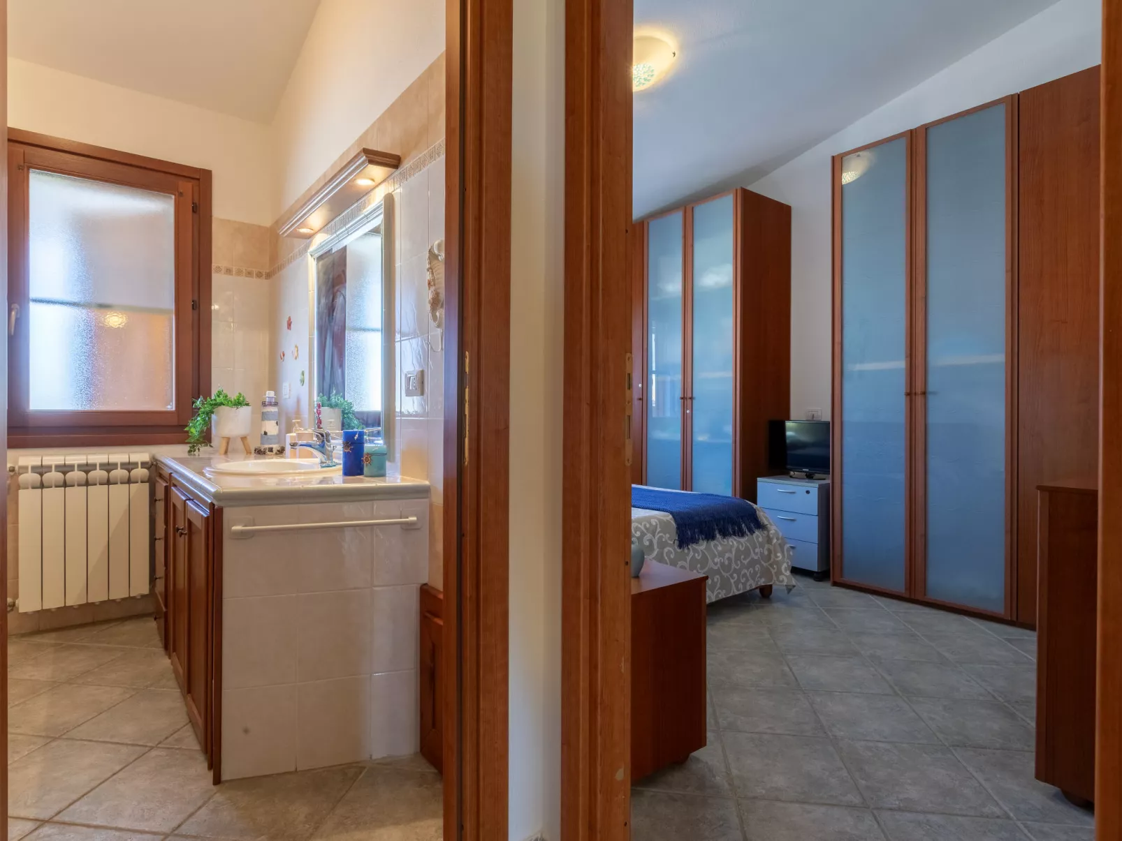 Su Sguardu 'e su Mari-Binnen