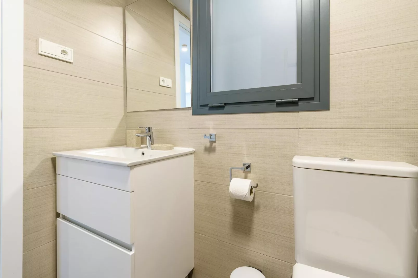 CT 104  El Lagar de la Cala de Mijas-Badkamer