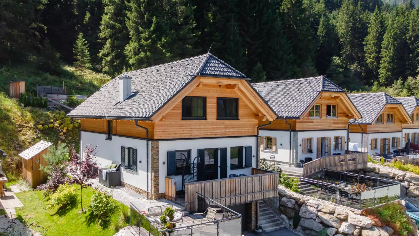 Chalet Hirschblick-Buitenkant zomer