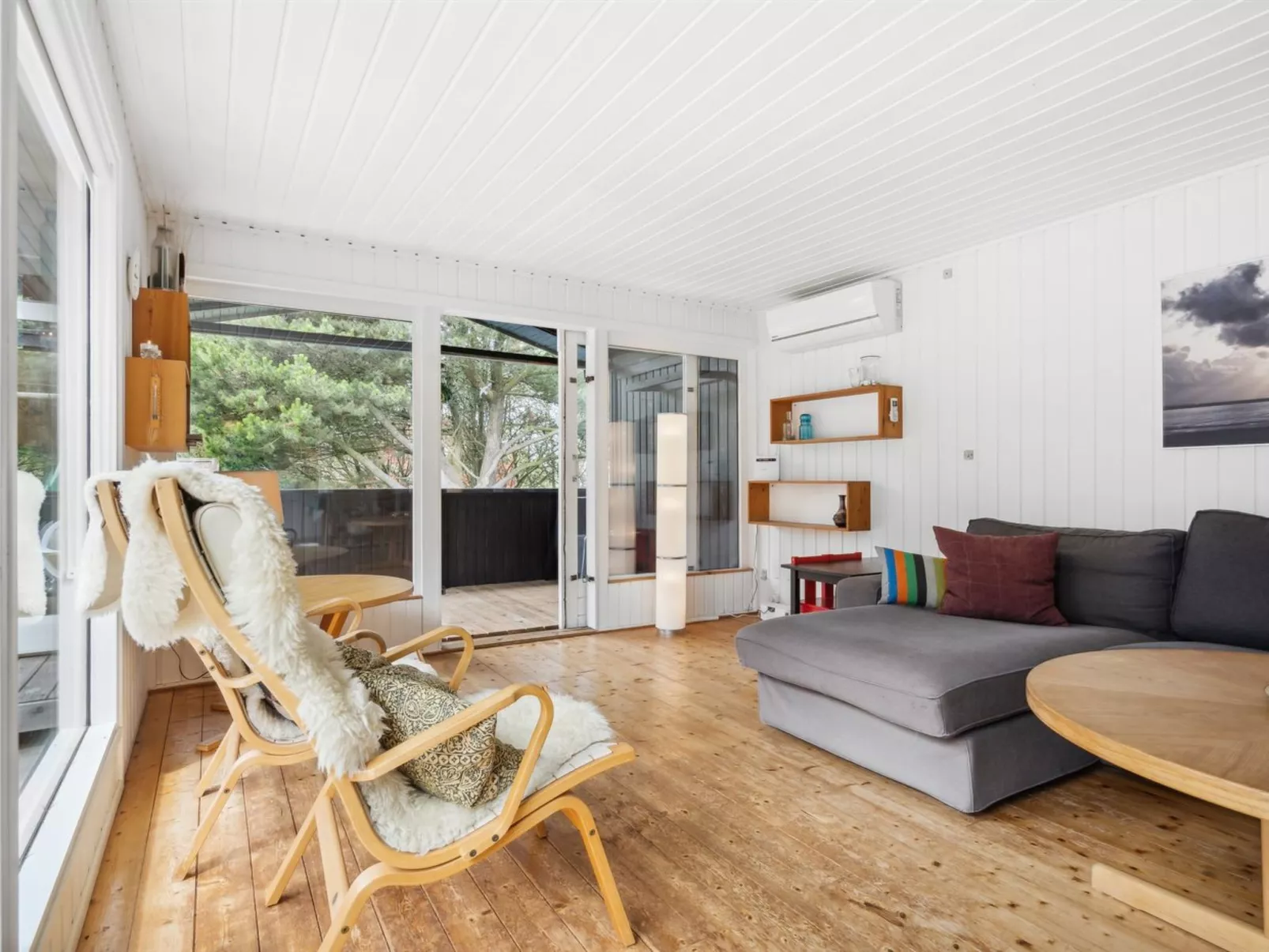 "Elin" - 3km from the sea-Binnen