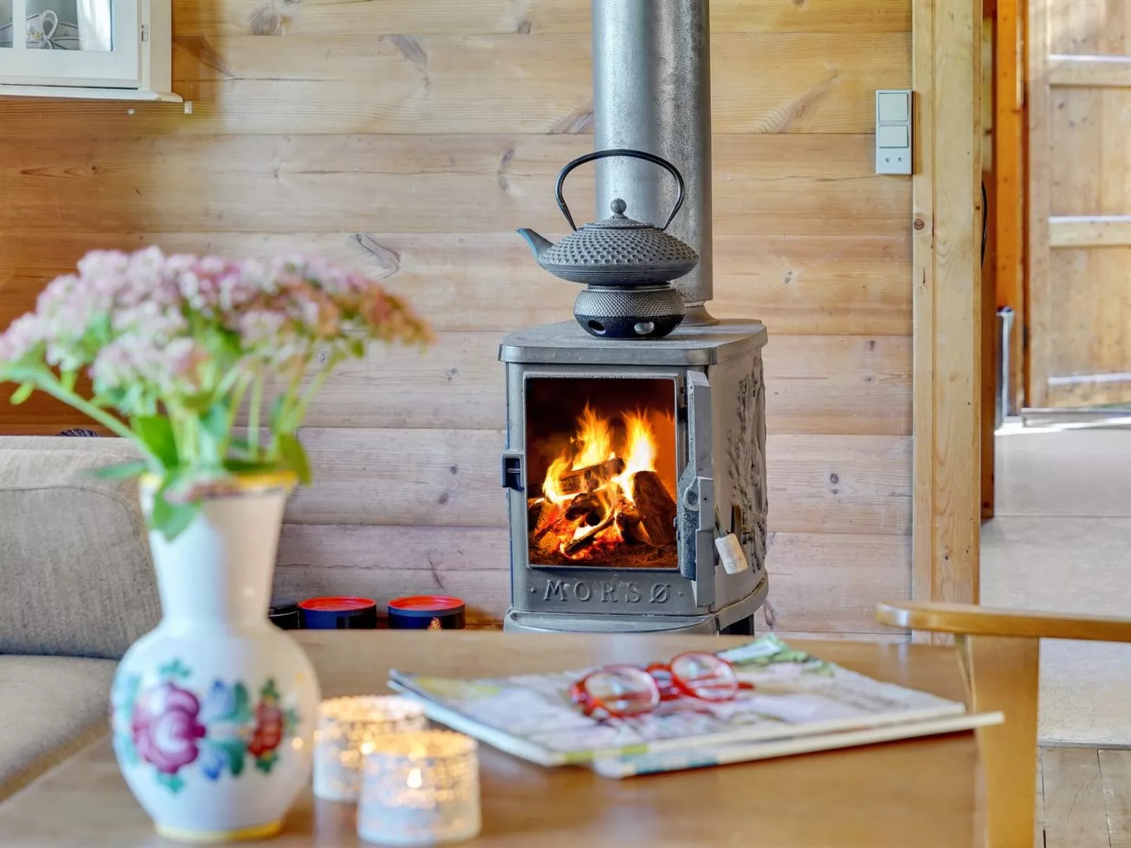 "Thrine" - 100m to the fjord-Binnen