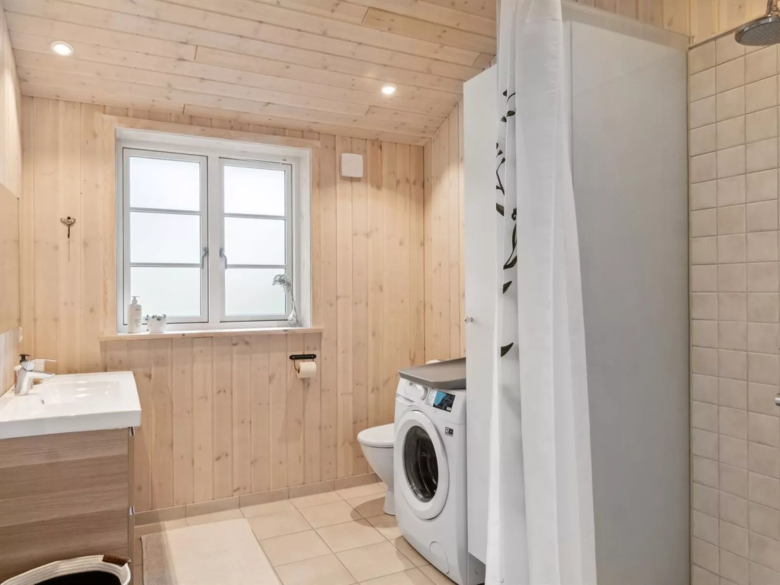 "Grethe" - 750m from the sea-Binnen