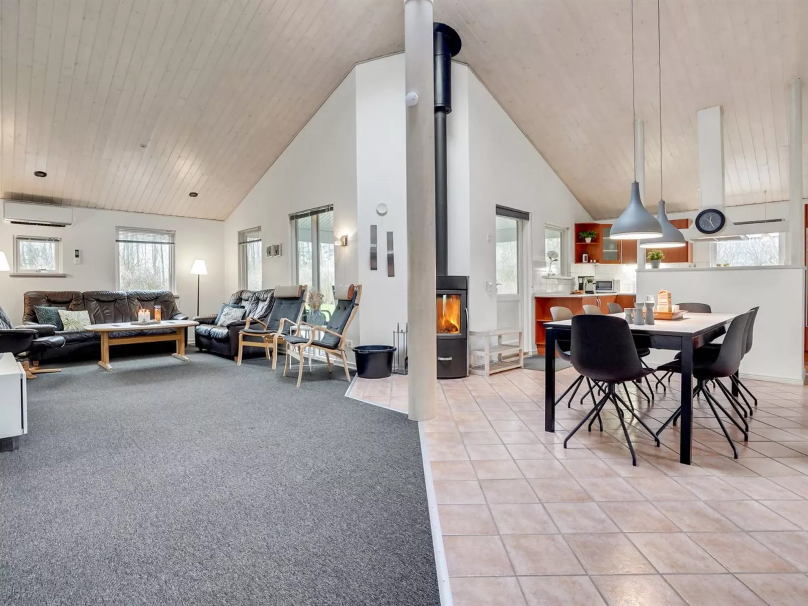 "Anica" - 29km from the sea-Binnen