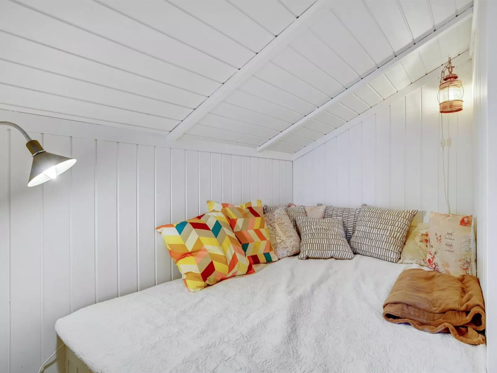 "Eivor" - 500m from the sea-Binnen