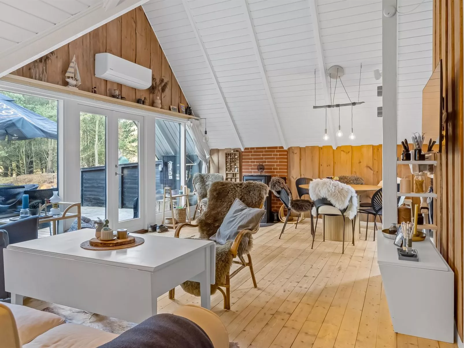 "Magga" - 3.2km from the sea-Binnen