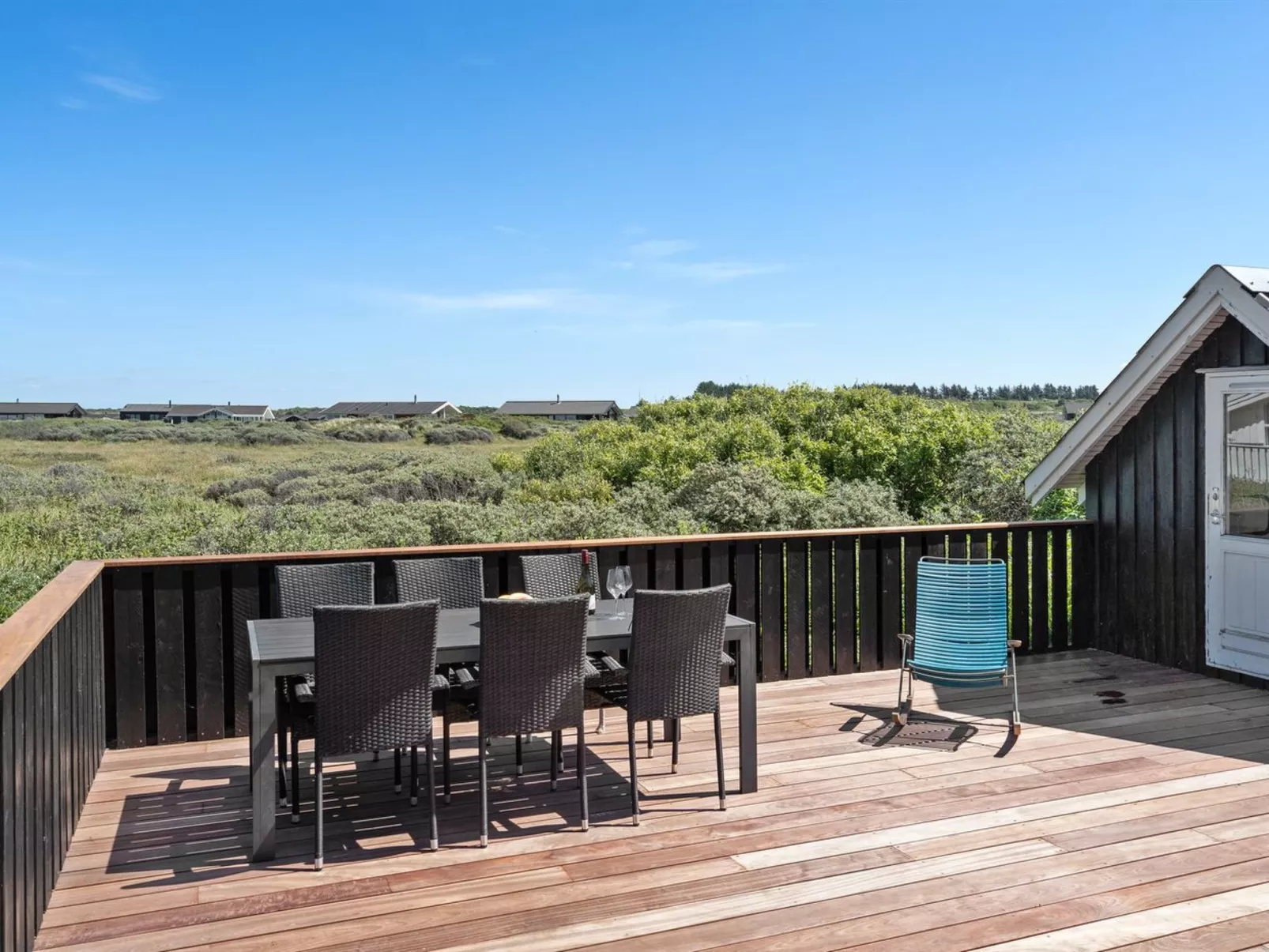 "Hermund" - 110m from the sea-Buiten