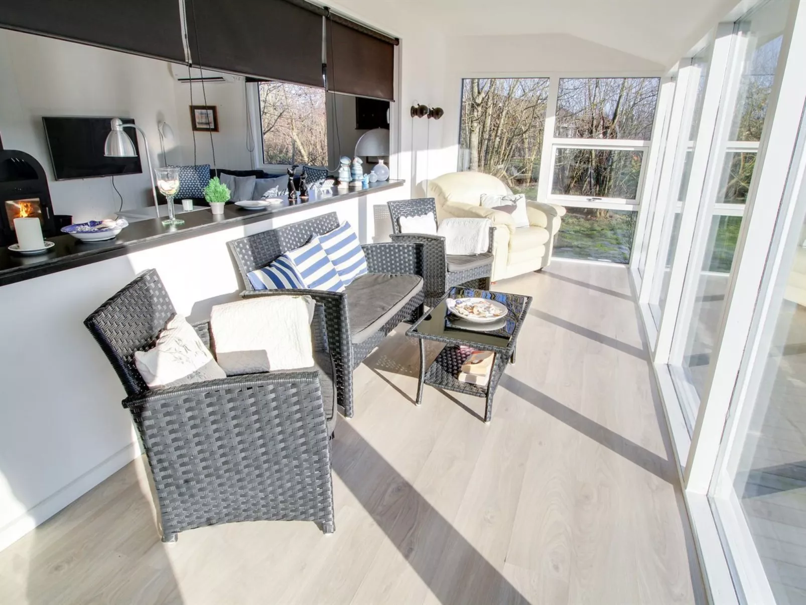 "Friedeborg" - 1km from the sea-Binnen