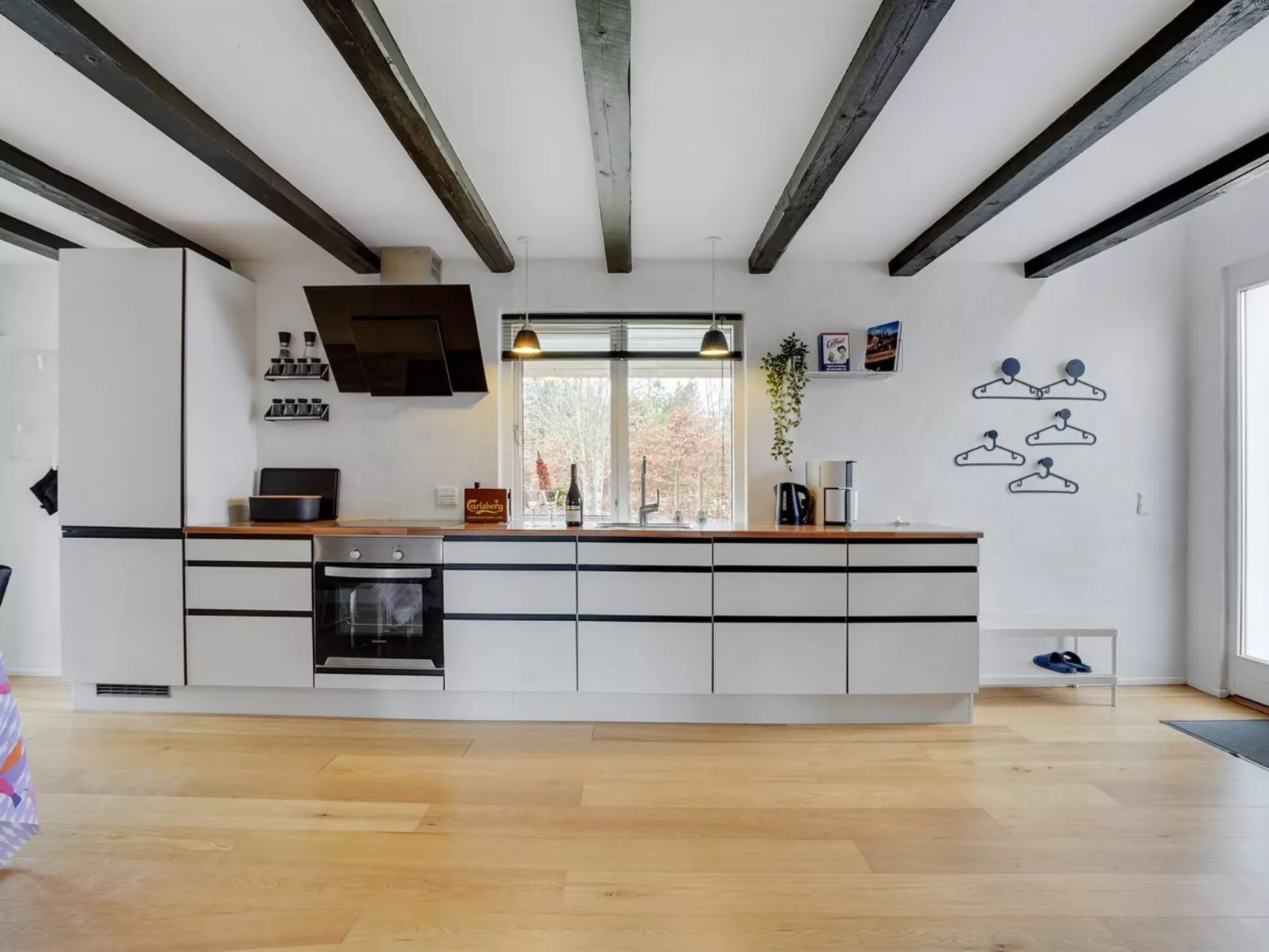 "Edith" - 1km from the sea-Binnen