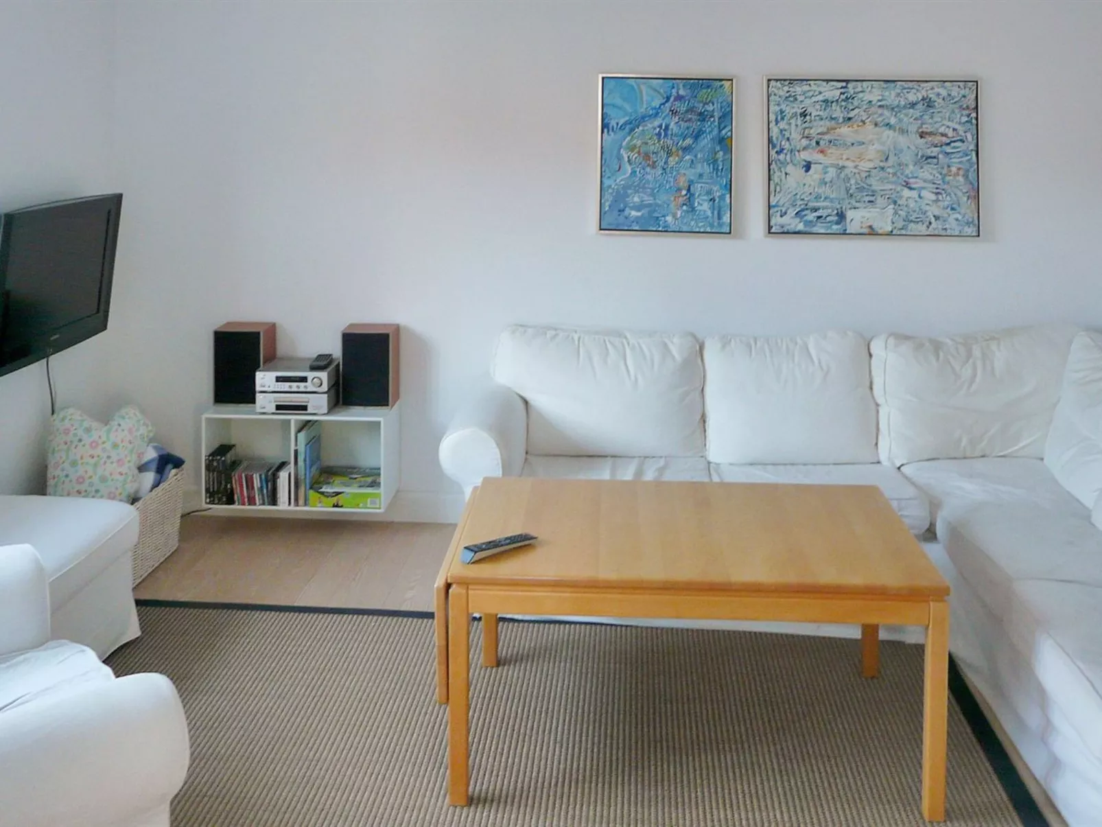 "Tuulia" - 1.1km from the sea-Binnen