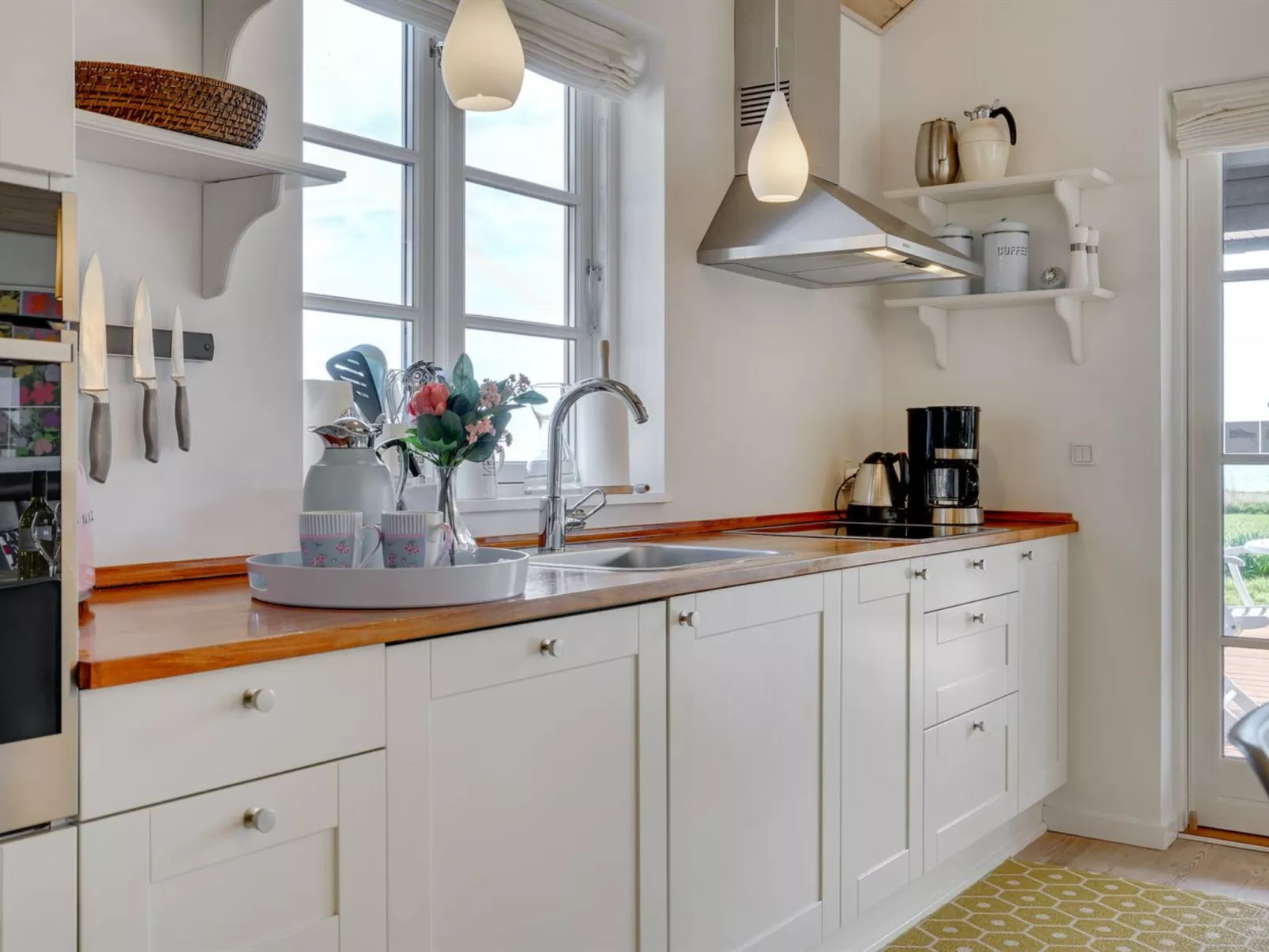 "Miika" - 100m from the sea-Binnen