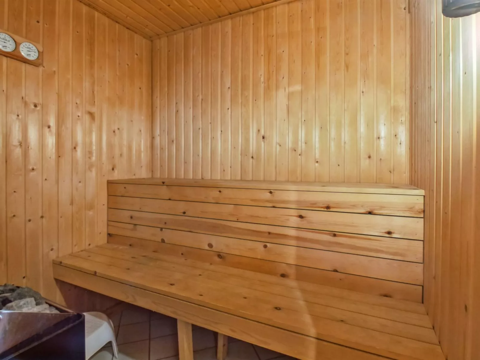 "Sari" - 600m from the sea-Binnen