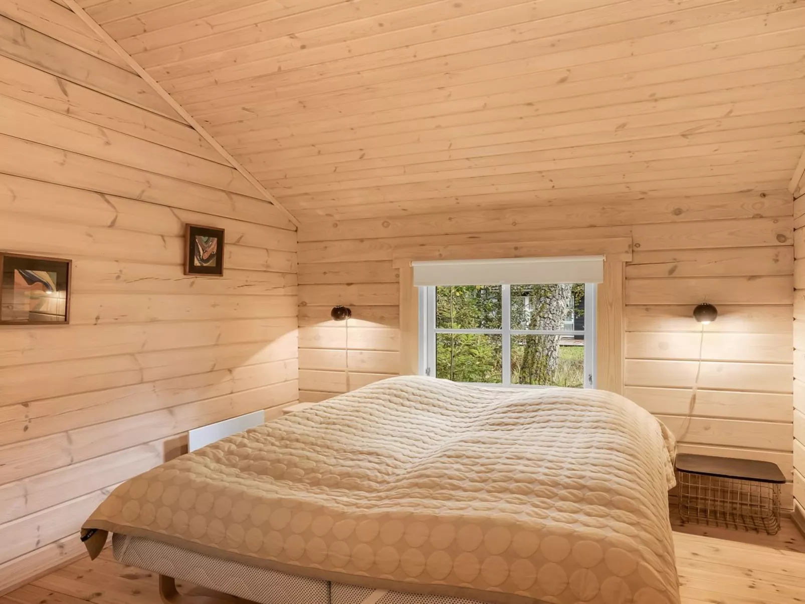 "Tanas" - 2km from the sea-Binnen