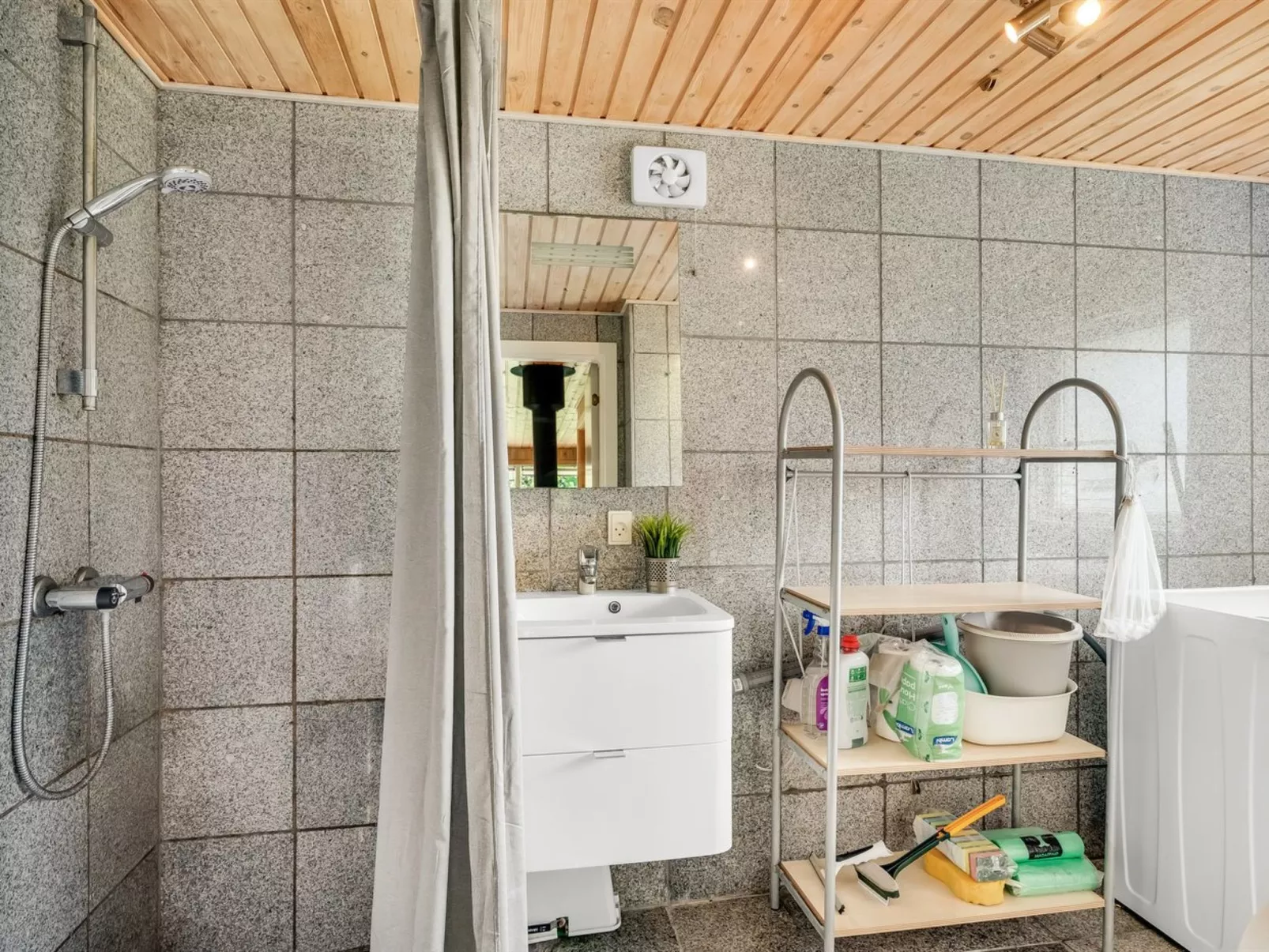 "Bistra" - 400m from the sea-Binnen