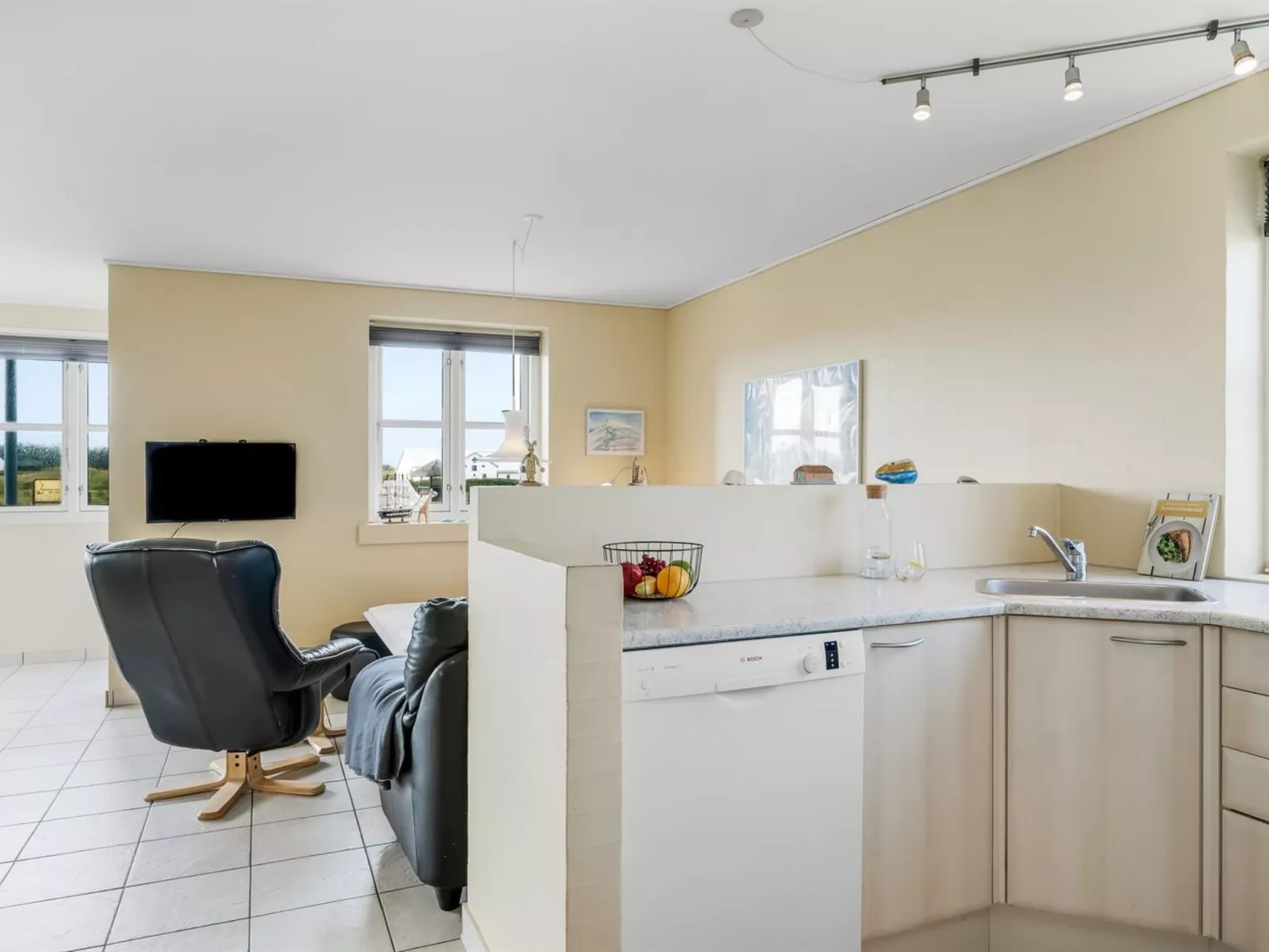 "Ima" - 60m from the sea-Binnen