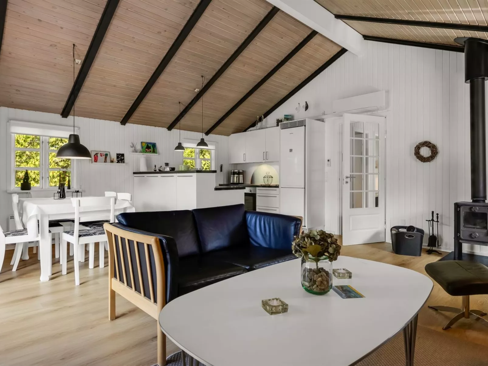 "Andon" - 2.7km from the sea-Binnen