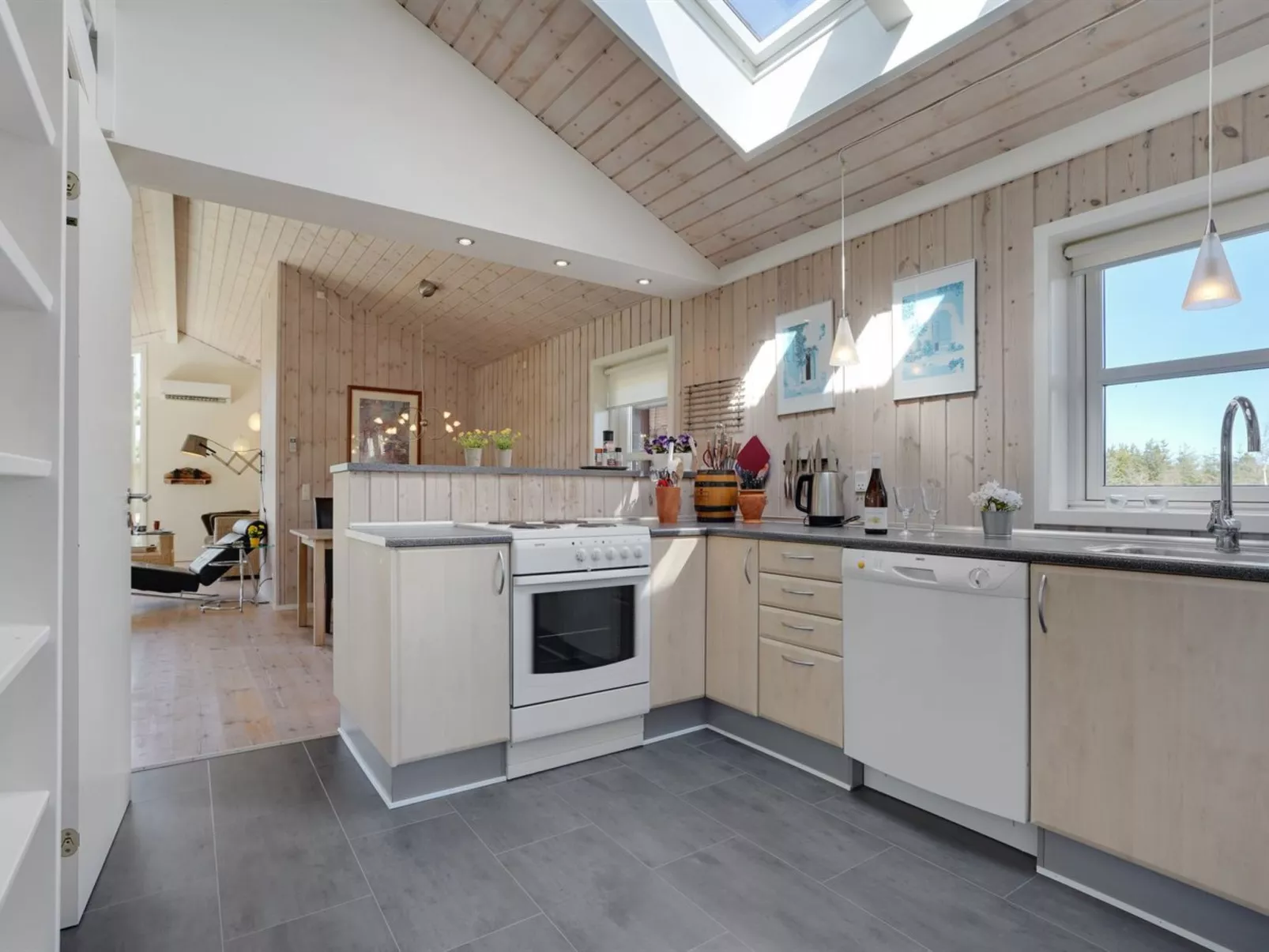 "Herwarth" - 3.3km from the sea-Binnen