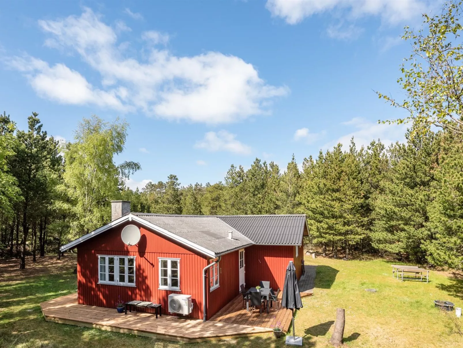 "Epiphania" - 900m from the sea-Buiten