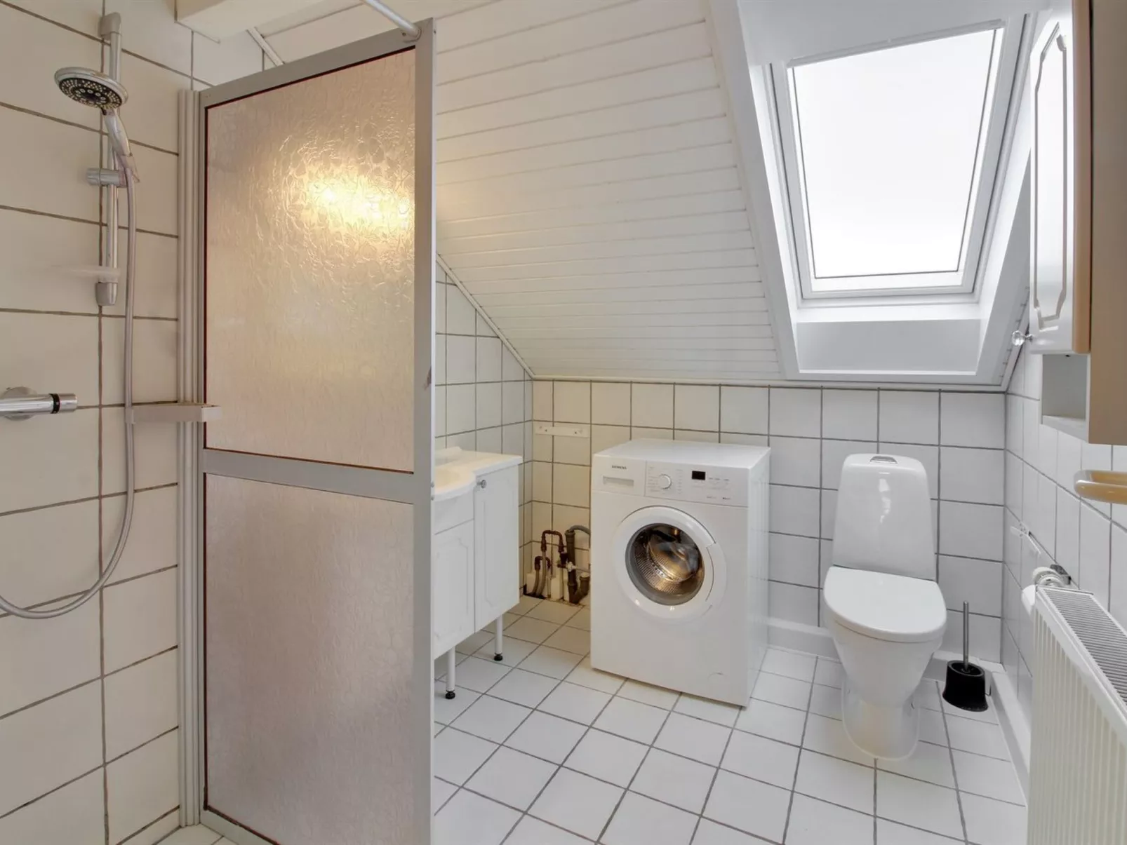 "Terje" - 2.3km from the sea-Binnen