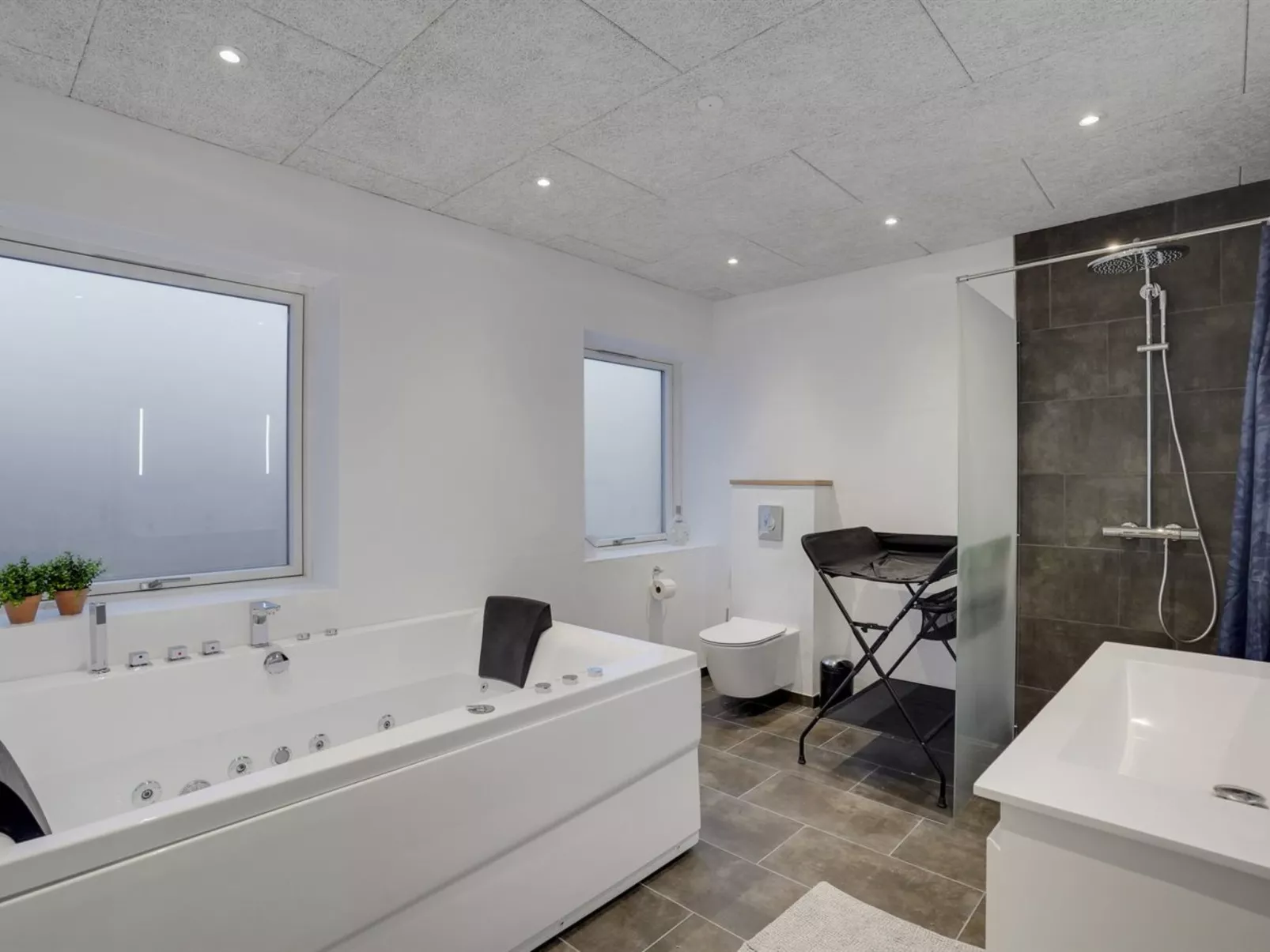 "Christiern" - 4.5km from the sea-Binnen